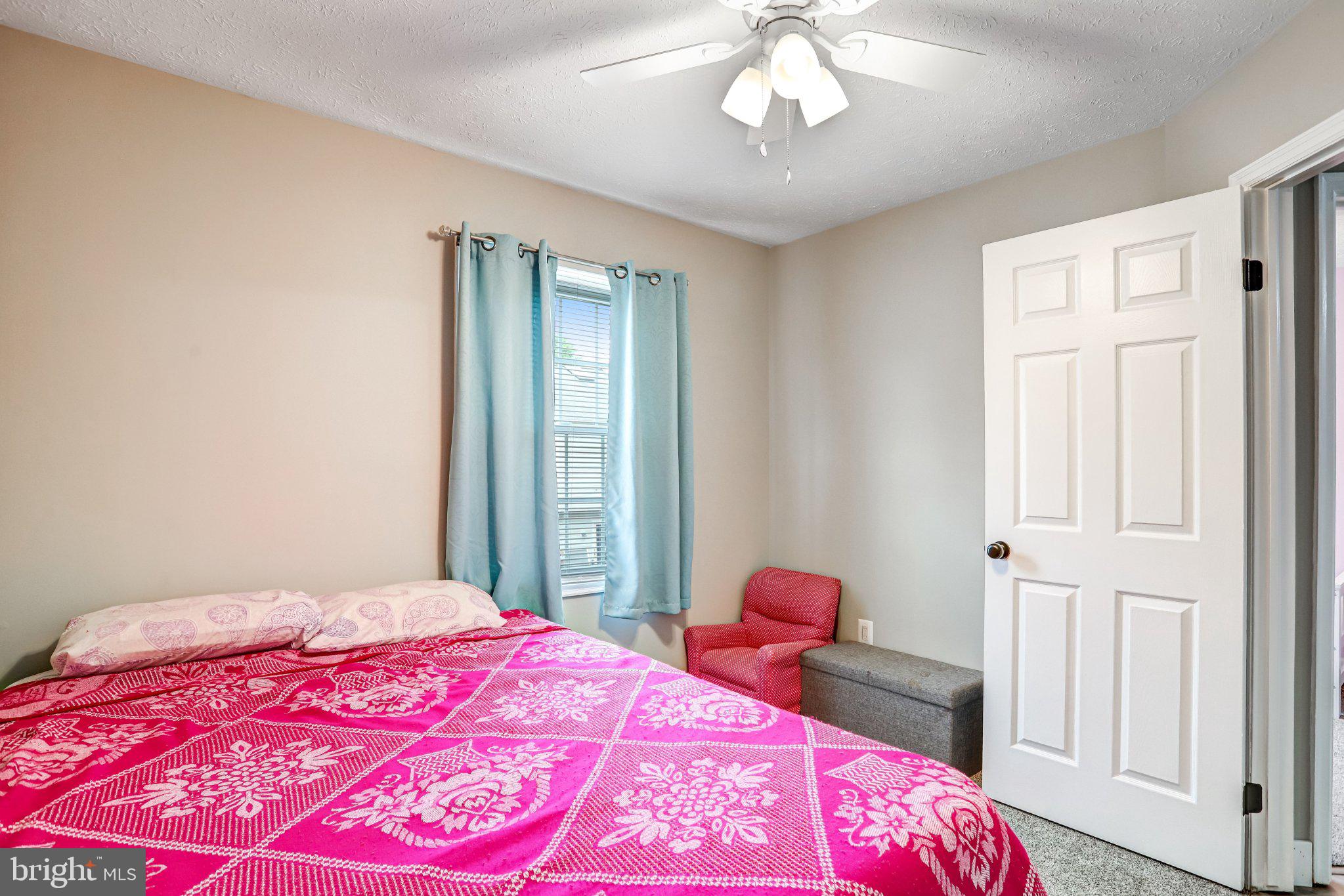 GUNNERS LAKE VILLAGE - Residential