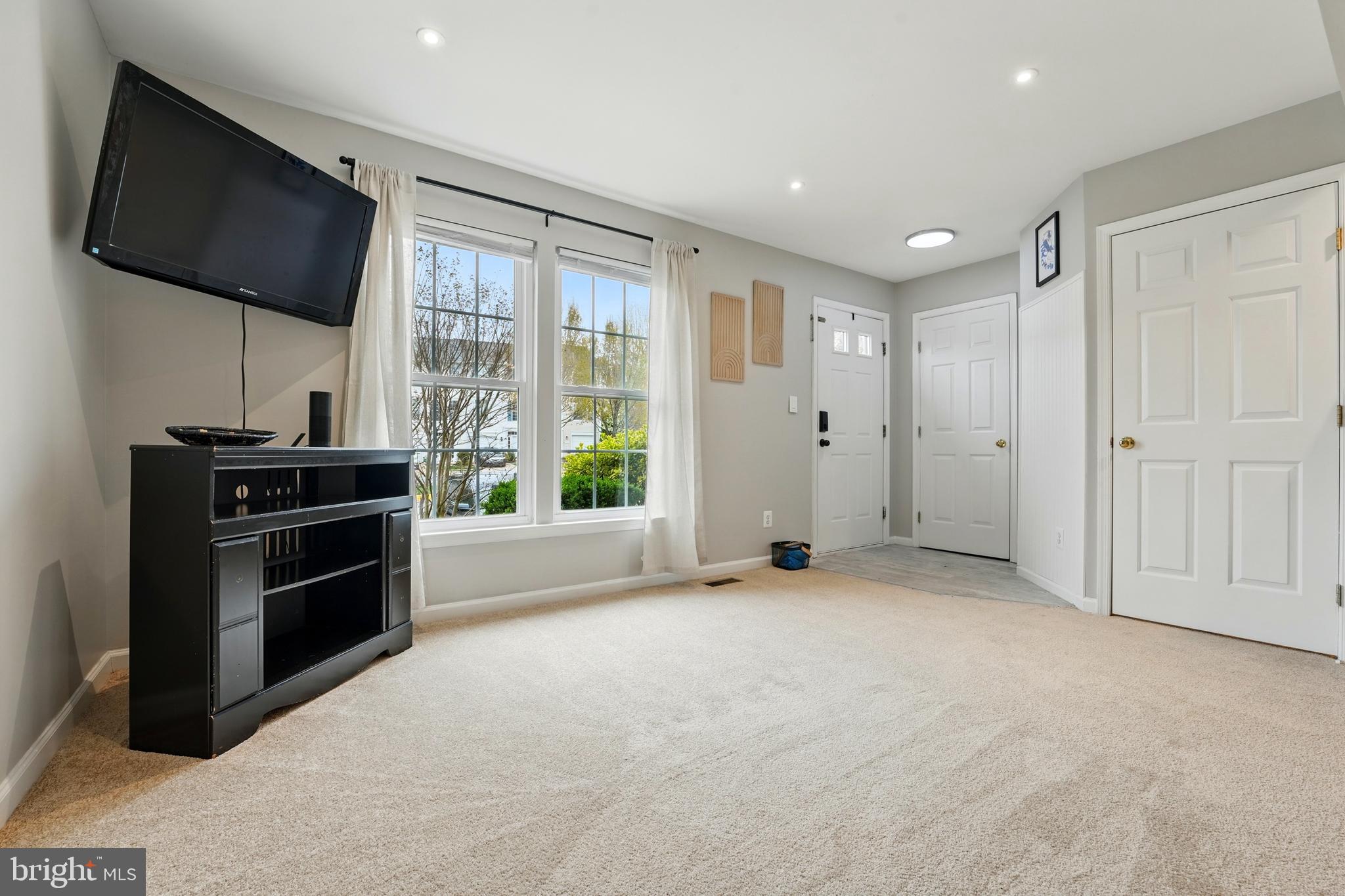 GREENHILL CROSSING - Residential