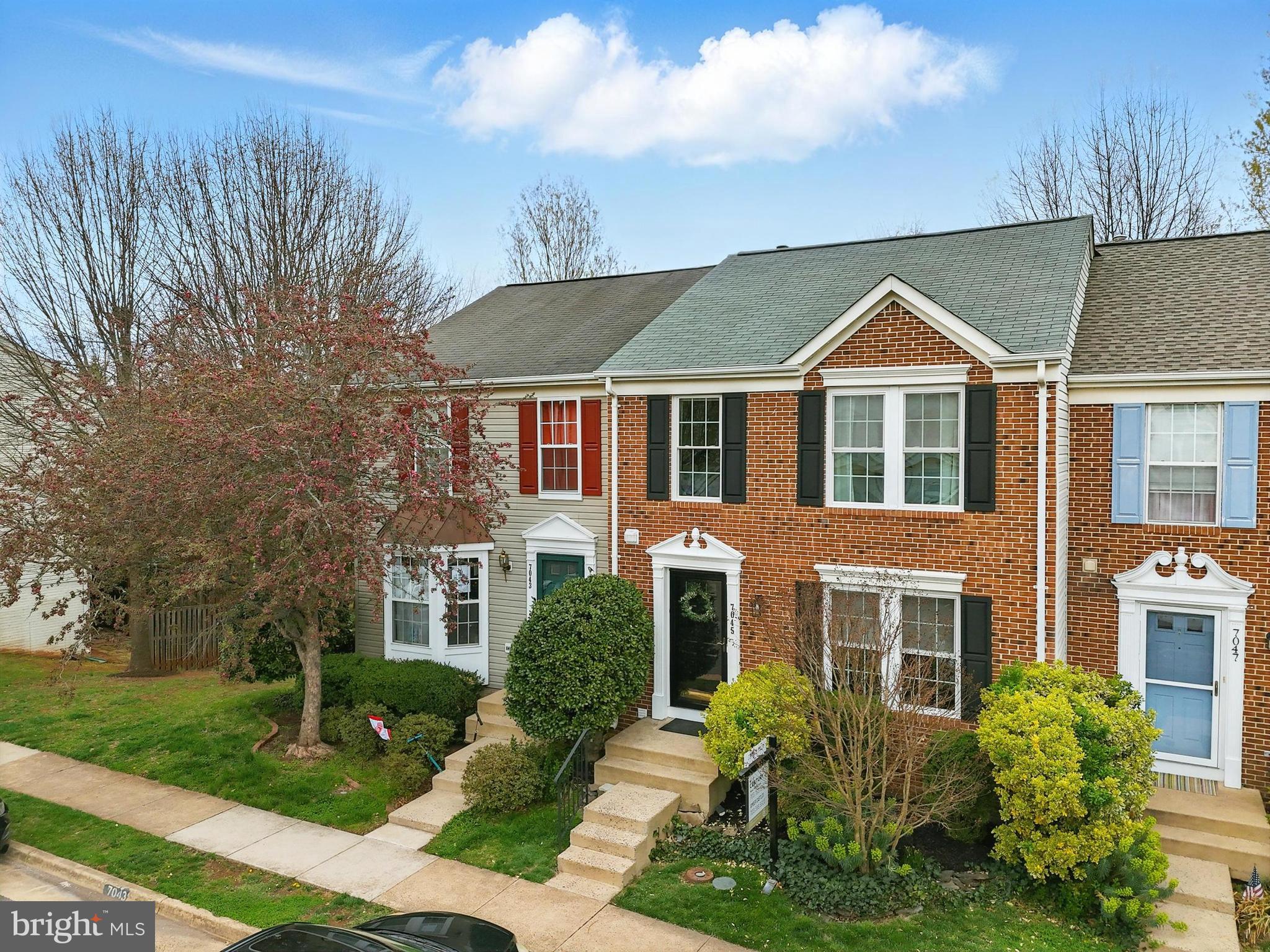 GREENHILL CROSSING - Residential