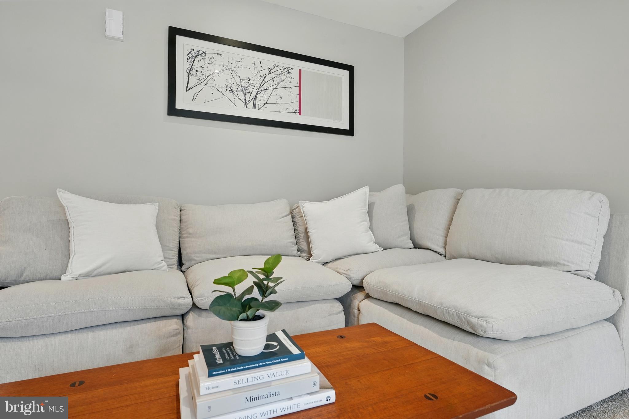 GREENHILL CROSSING - Residential