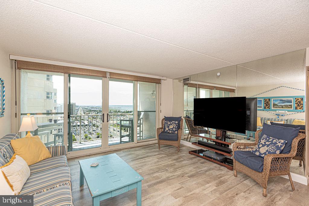 10700 COASTAL HIGHWAY 2006