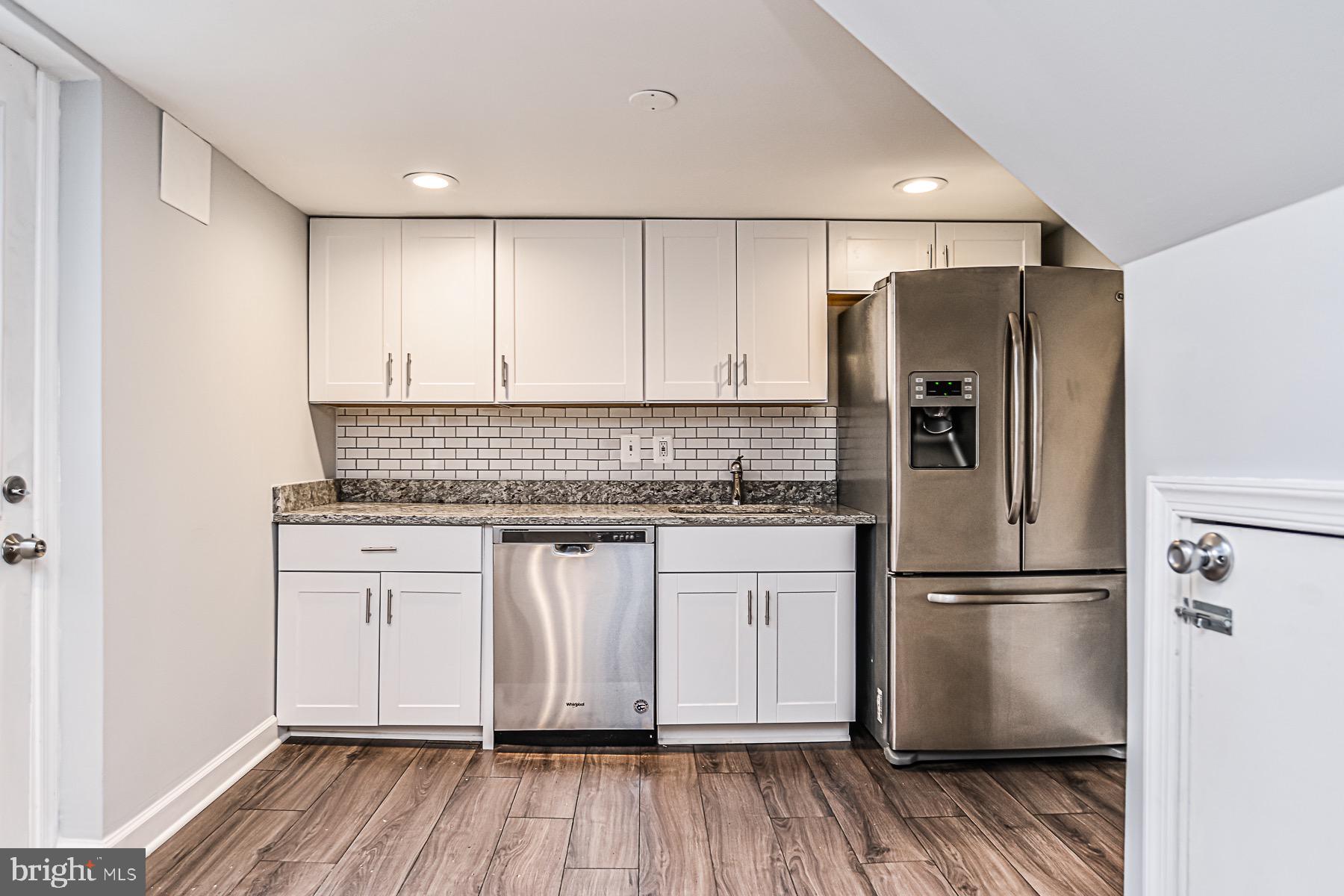 VIRGINIA HILLS - Residential