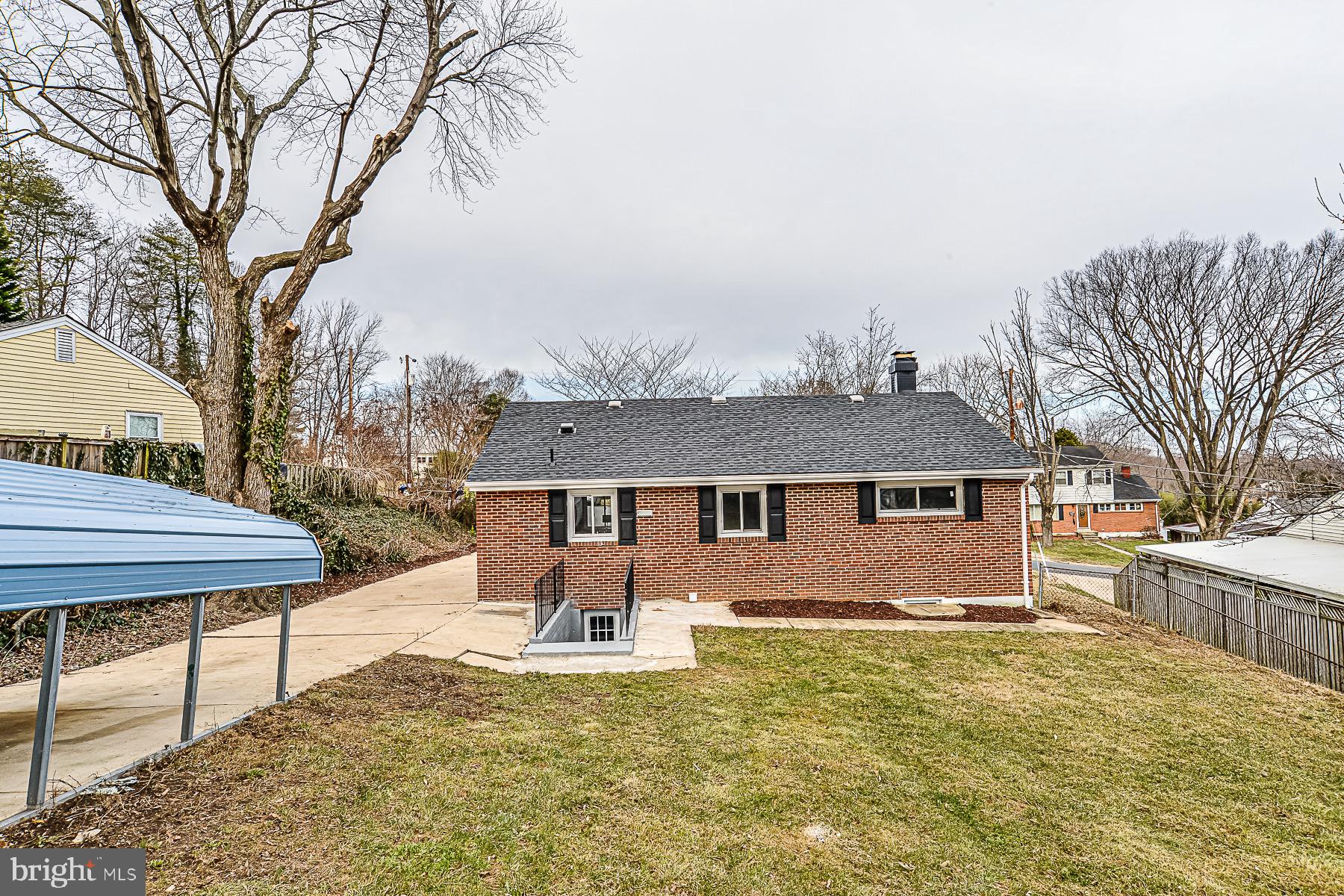 VIRGINIA HILLS - Residential