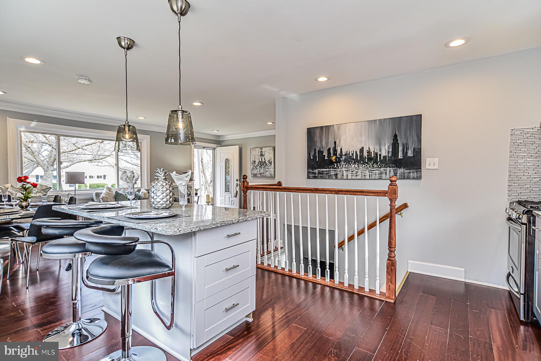 VIRGINIA HILLS - Residential