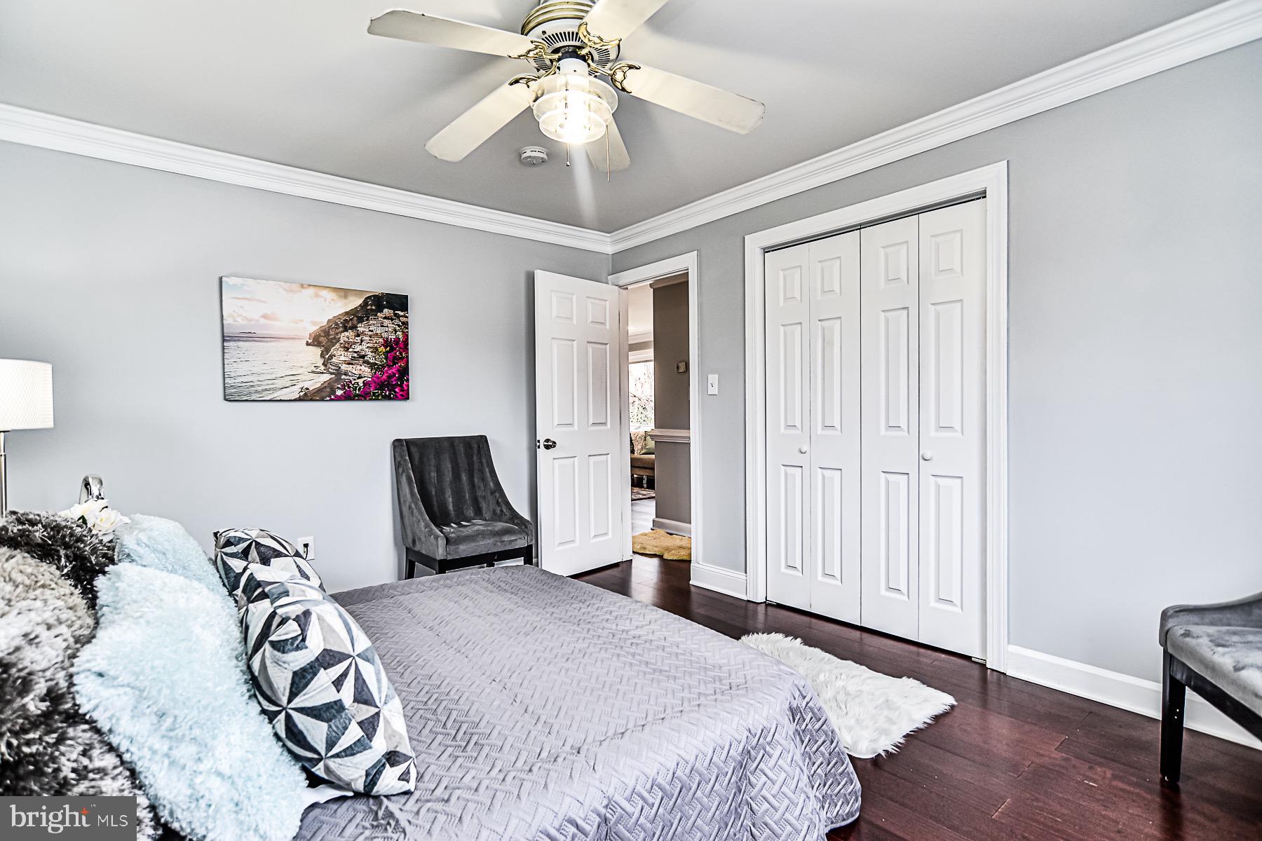 VIRGINIA HILLS - Residential