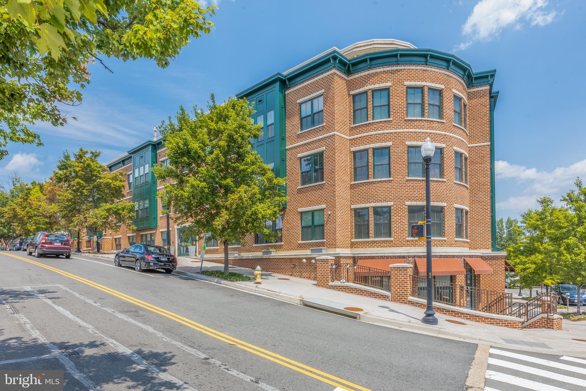 DOMINION HEIGHTS - Residential Lease