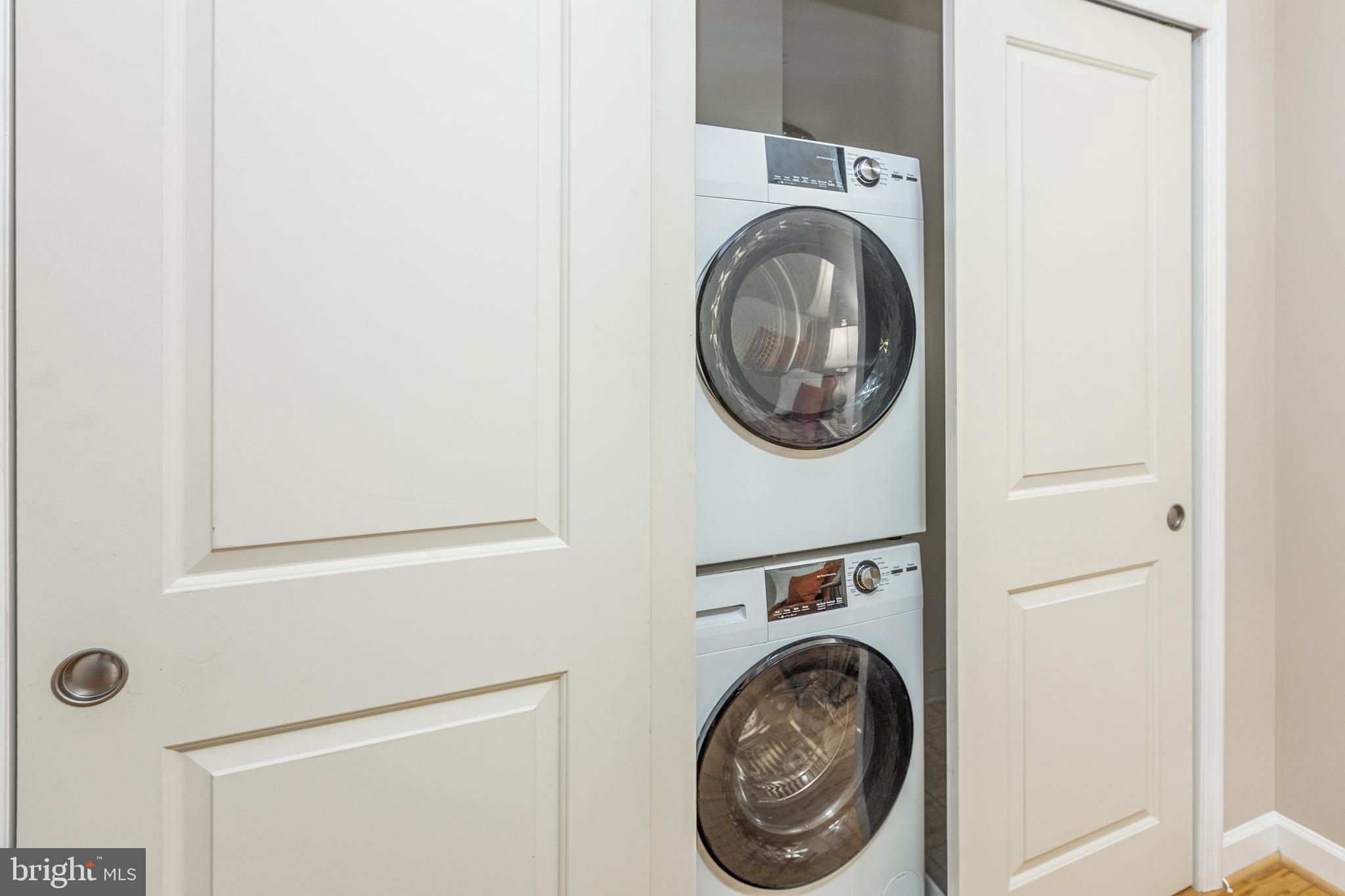 DOMINION HEIGHTS - Residential Lease