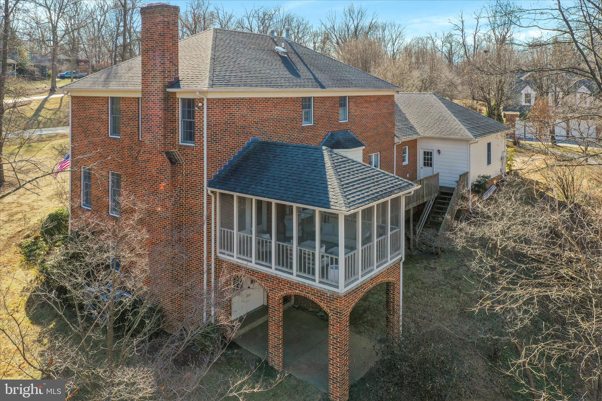 MCGUIRE HILLS - Residential