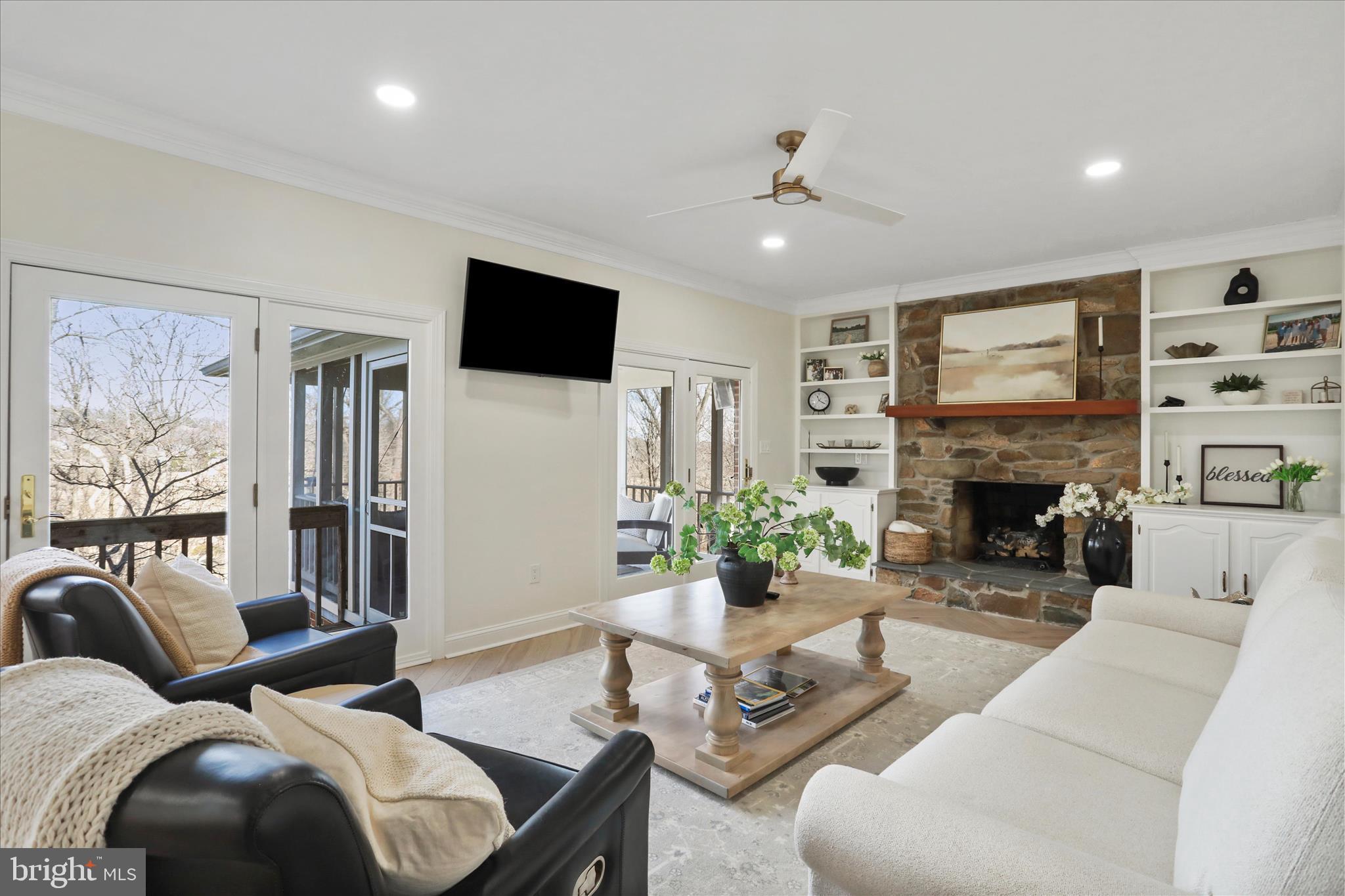 MCGUIRE HILLS - Residential