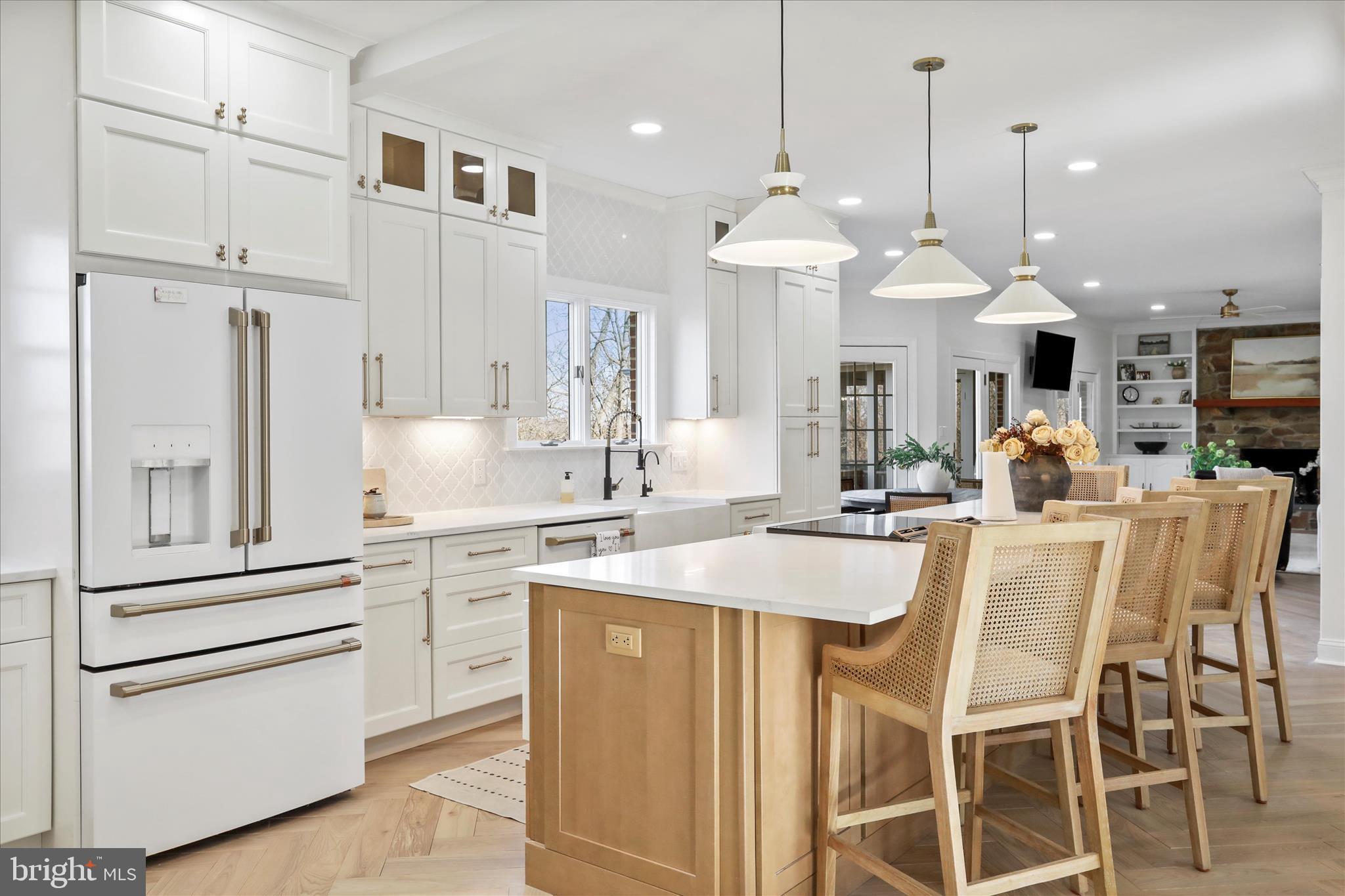 MCGUIRE HILLS - Residential