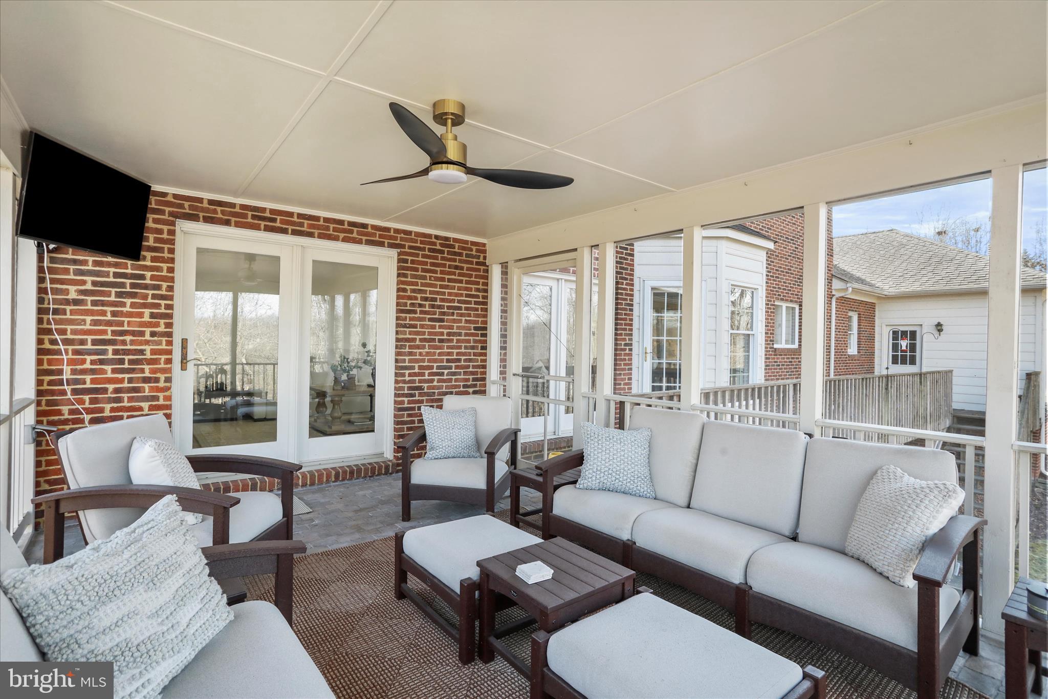 MCGUIRE HILLS - Residential