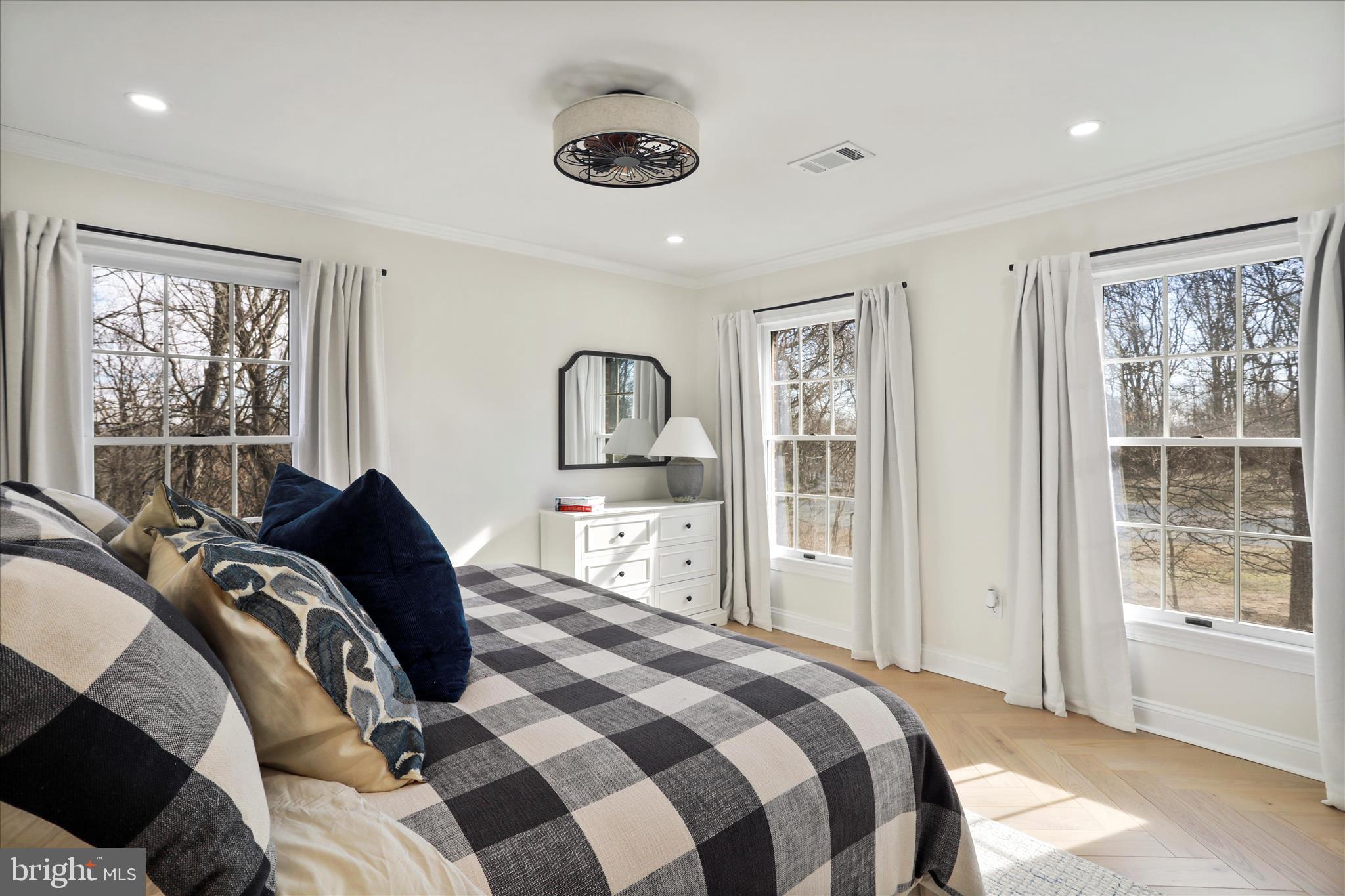 MCGUIRE HILLS - Residential