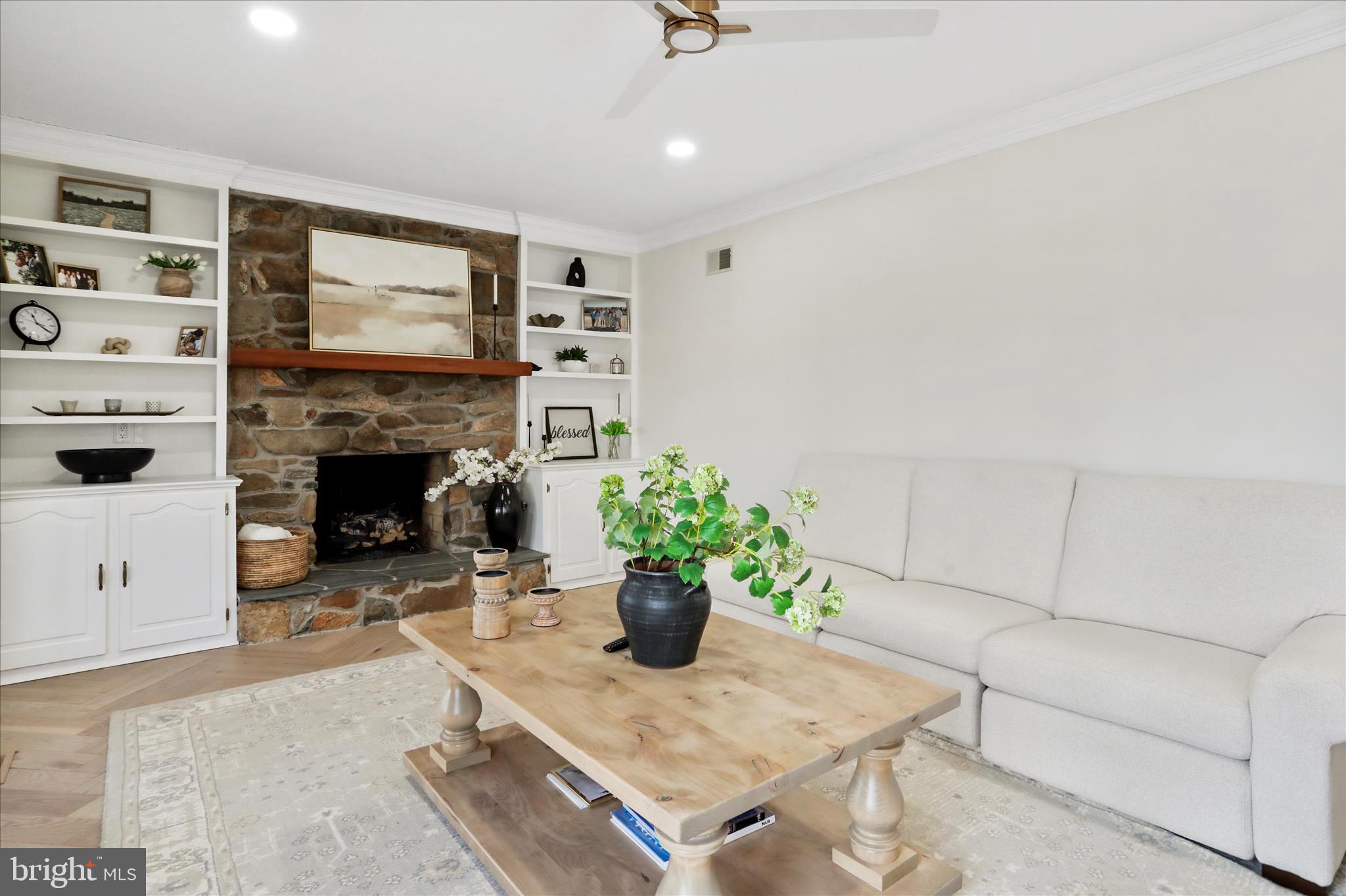 MCGUIRE HILLS - Residential