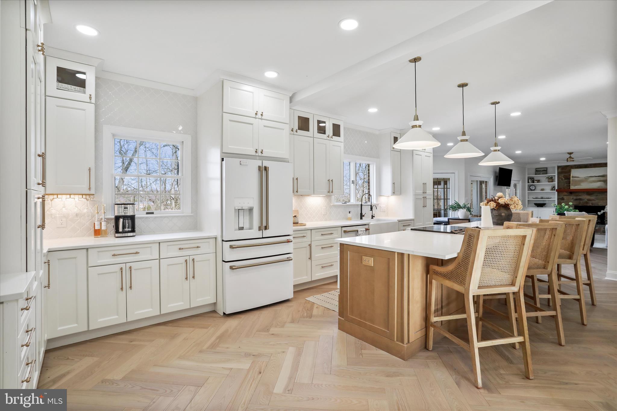 MCGUIRE HILLS - Residential