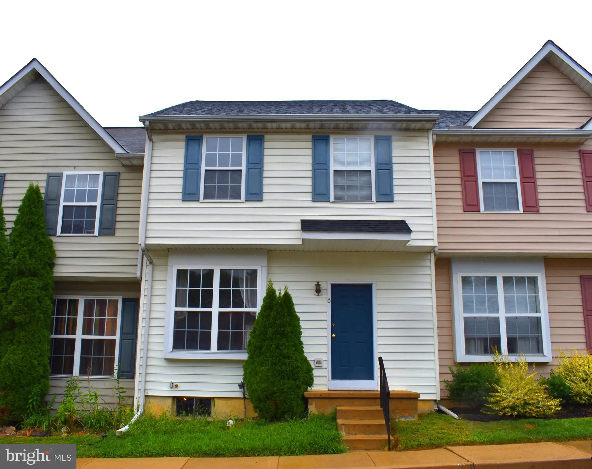 6 Alexis Drive, Newark, DE 19702