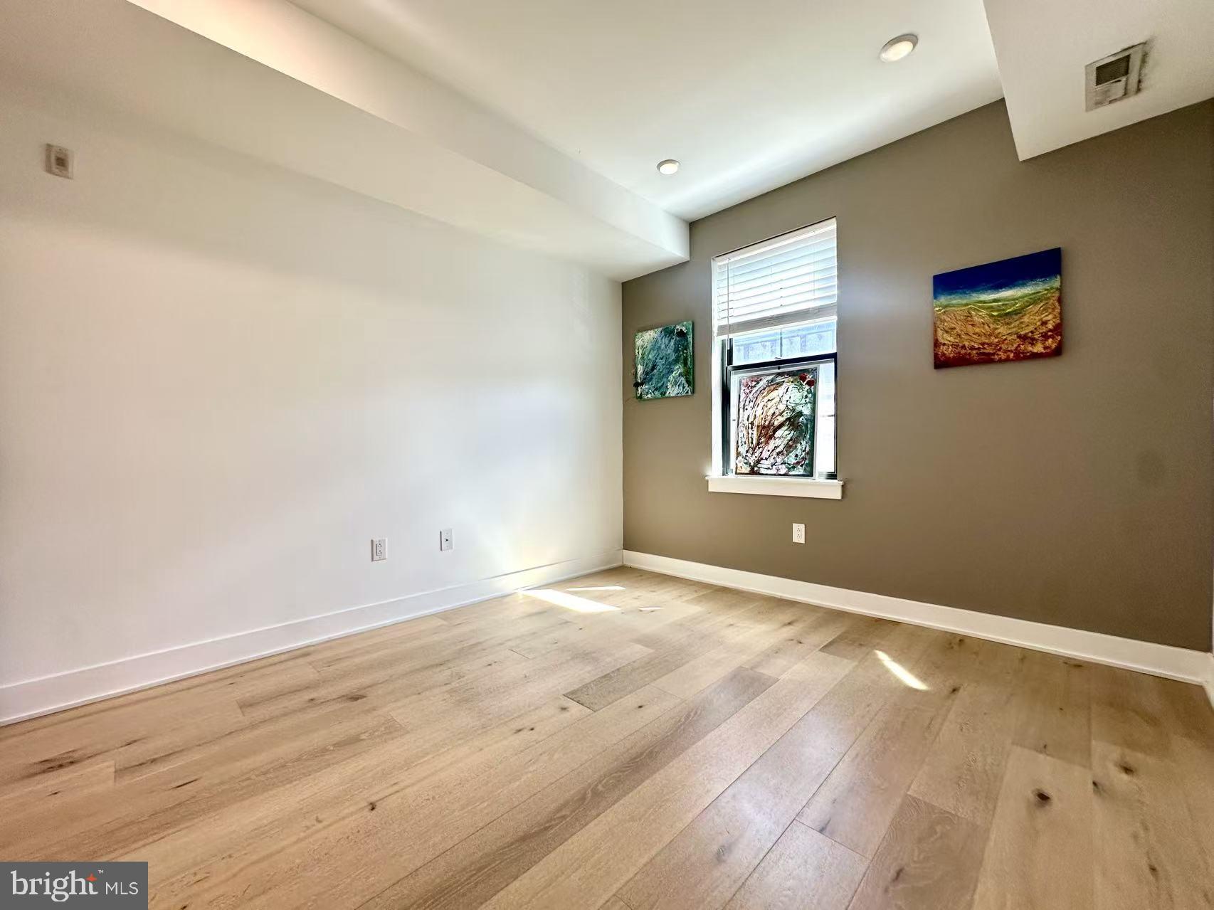 PHILADELPHIA (NORTH) - Residential