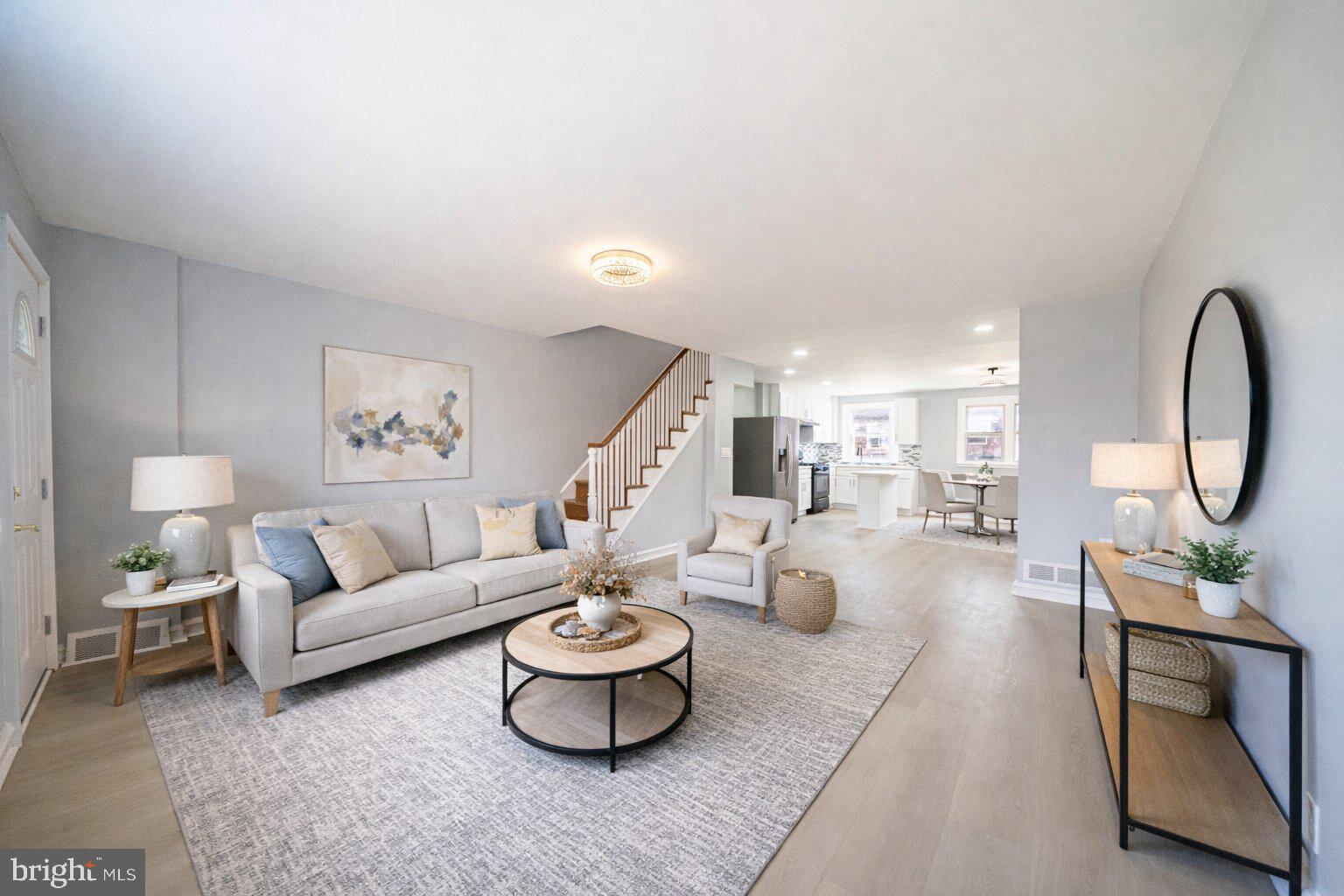 LAWNCREST - Residential