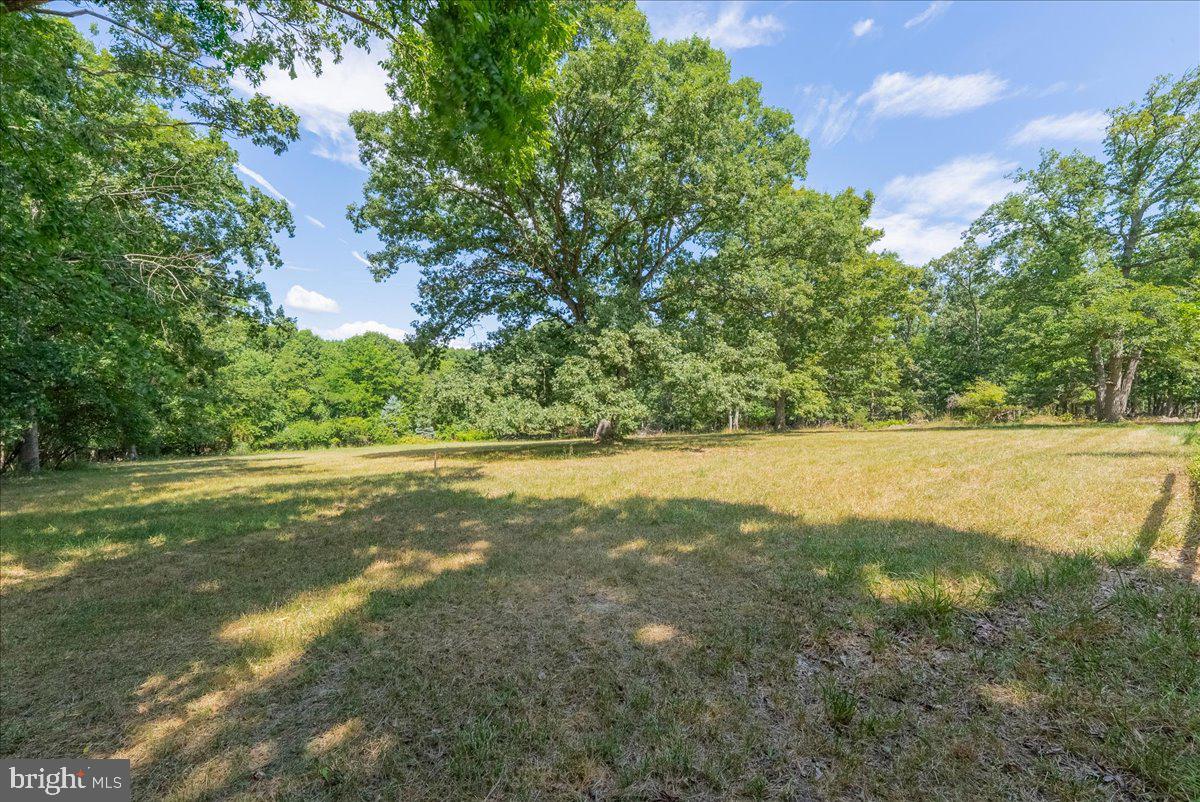 DARNESTOWN OUTSIDE - Residential