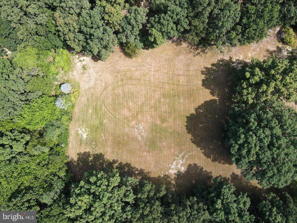 DARNESTOWN OUTSIDE - Residential