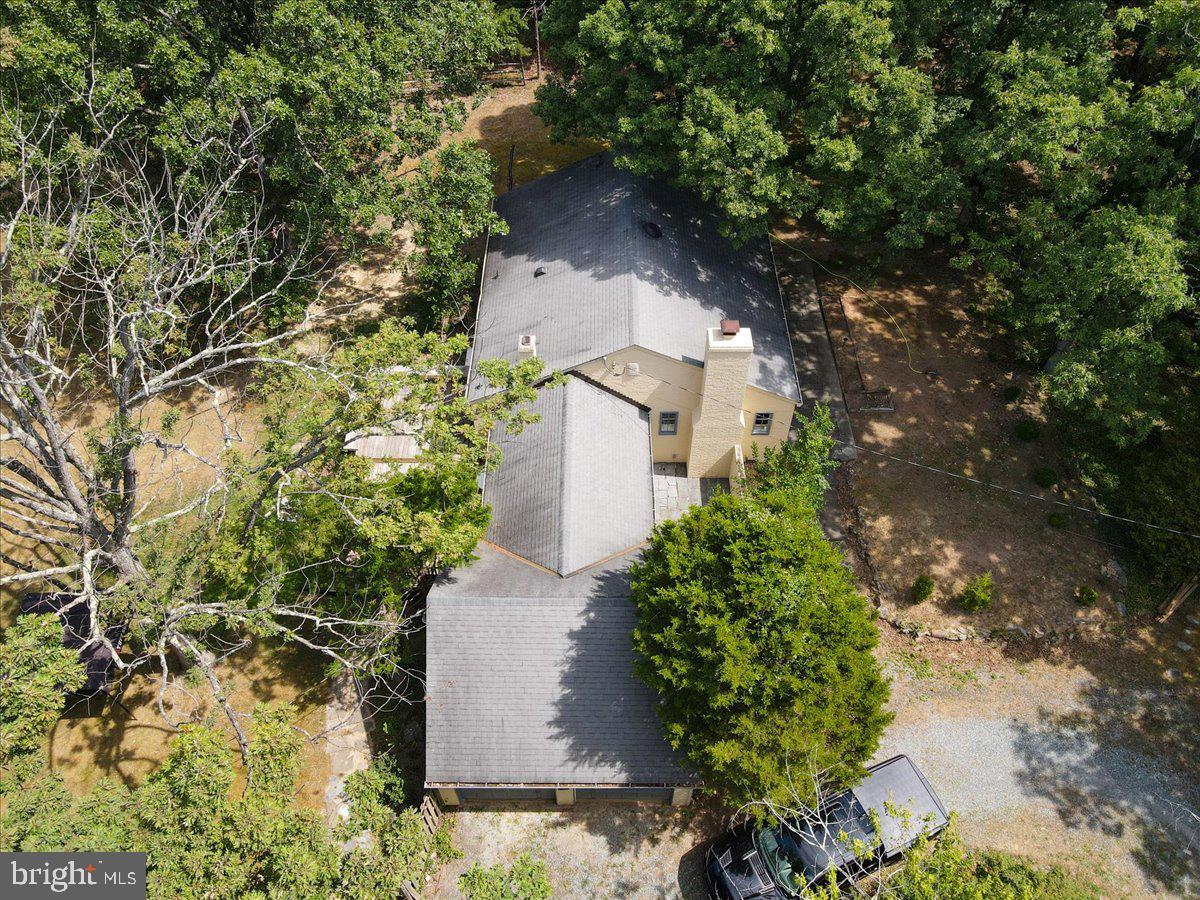 DARNESTOWN OUTSIDE - Residential