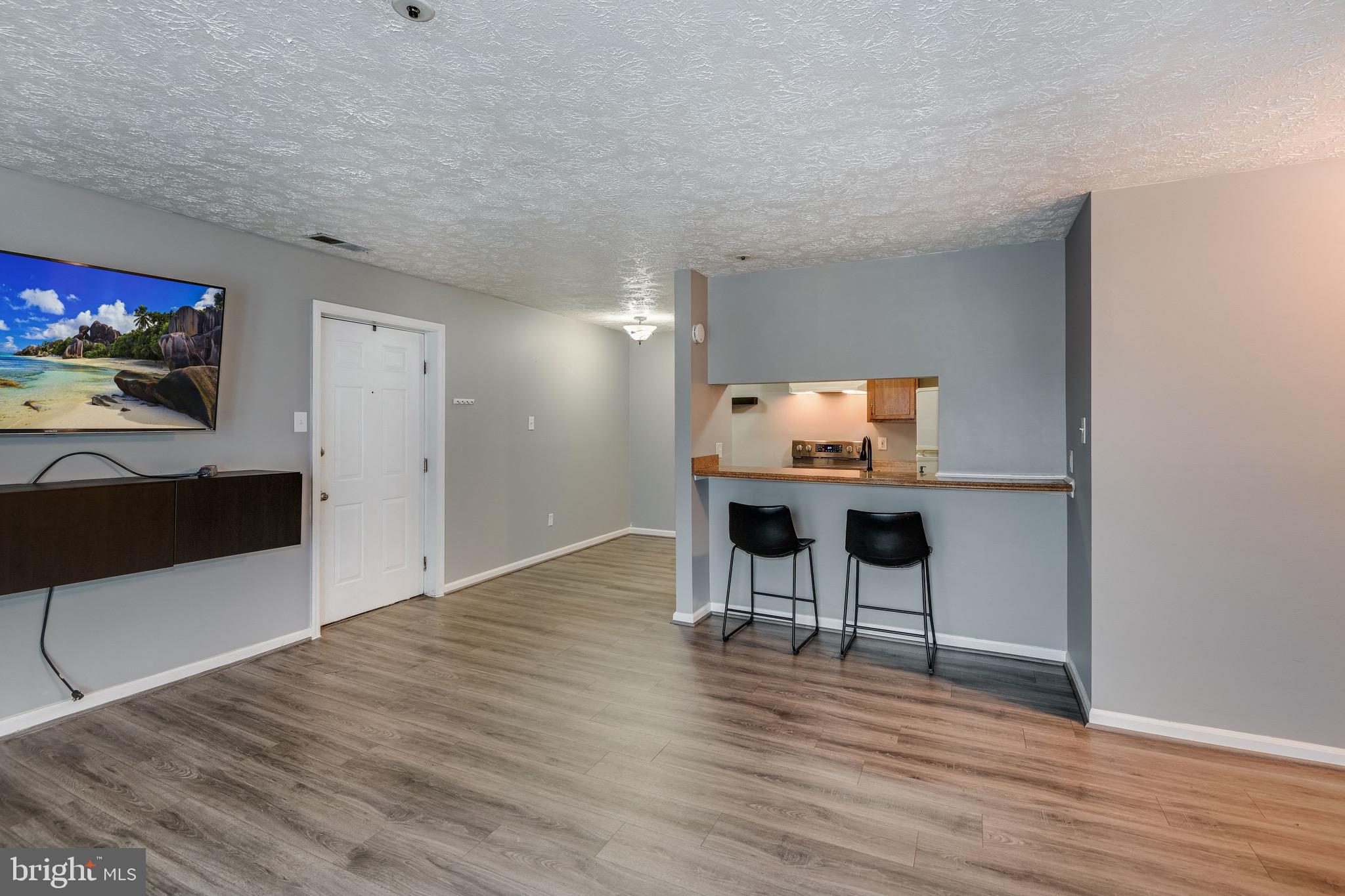 ROCKBURN COMMONS II - Residential