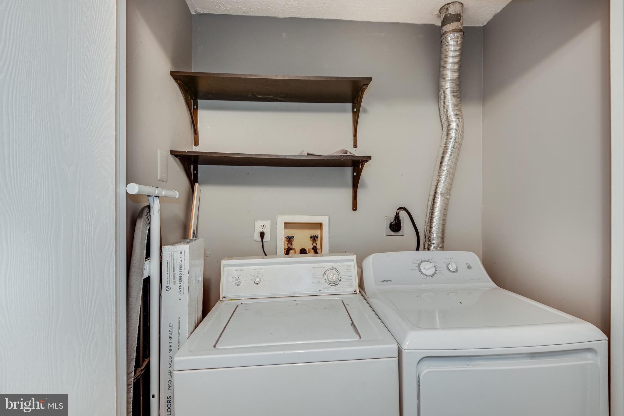 ROCKBURN COMMONS II - Residential