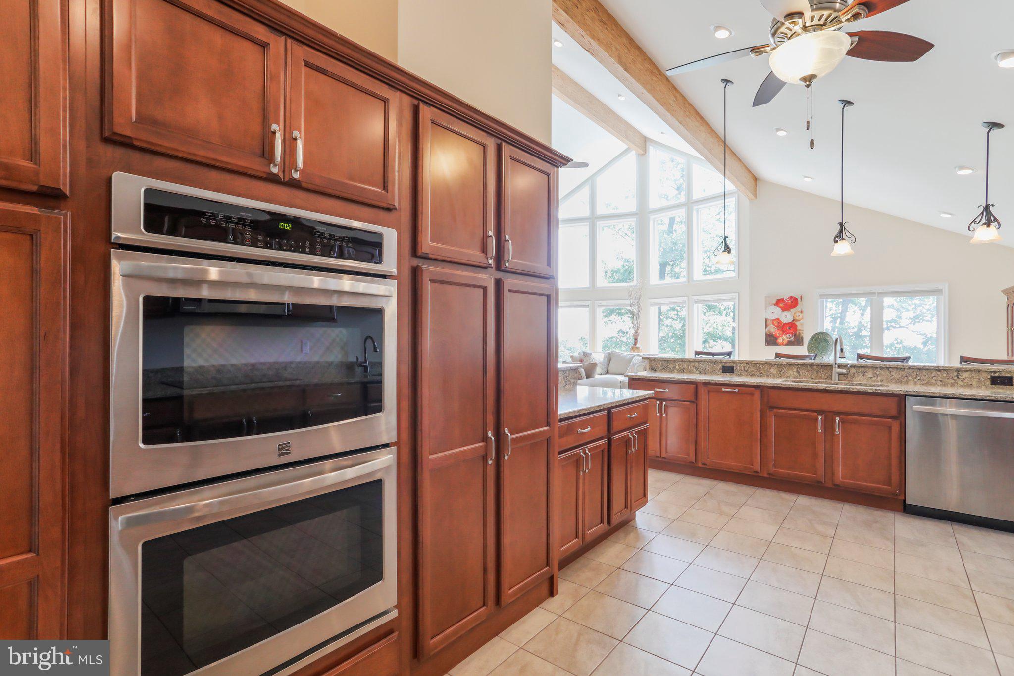 THE WOODS - Residential