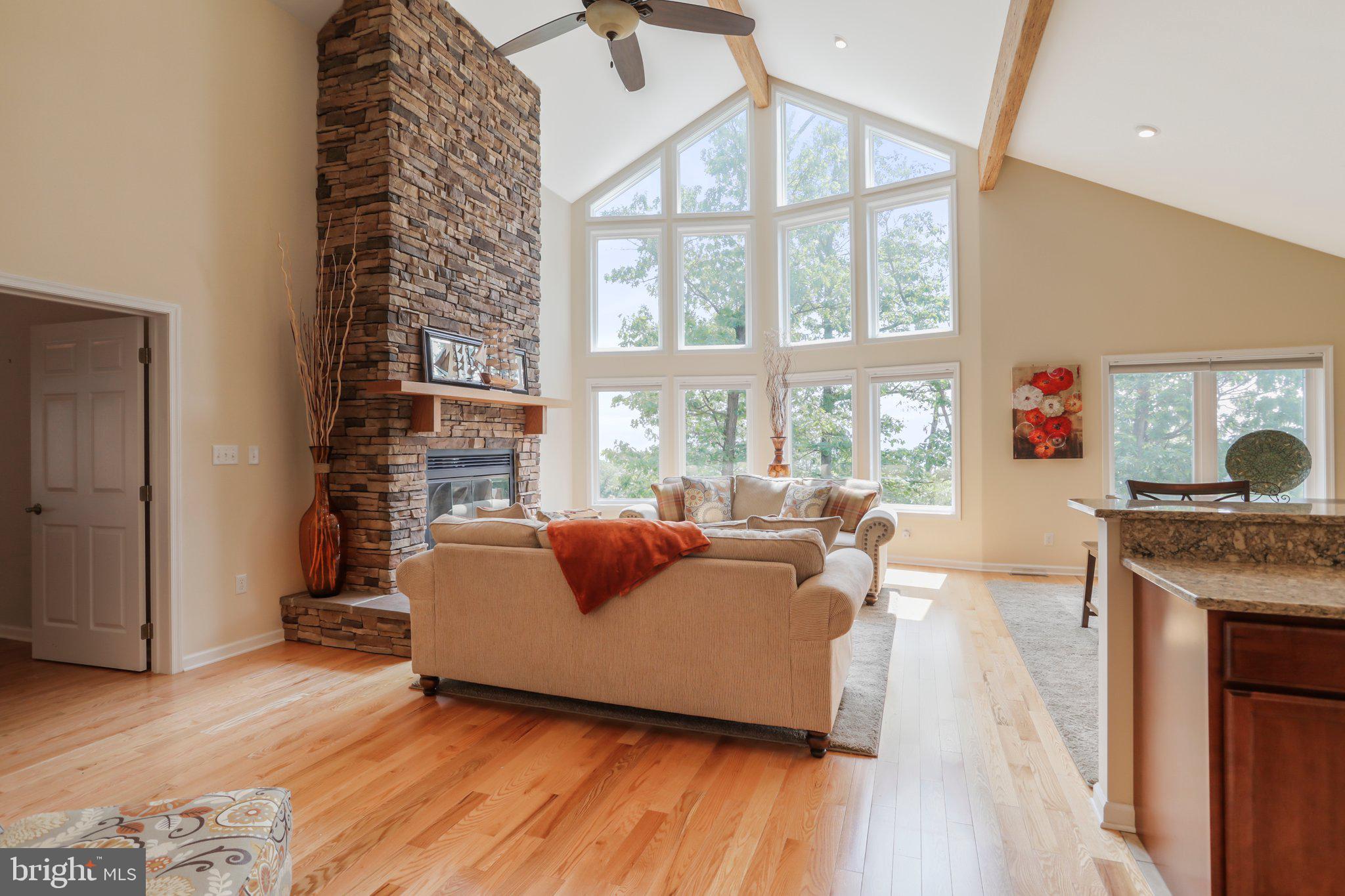 THE WOODS - Residential