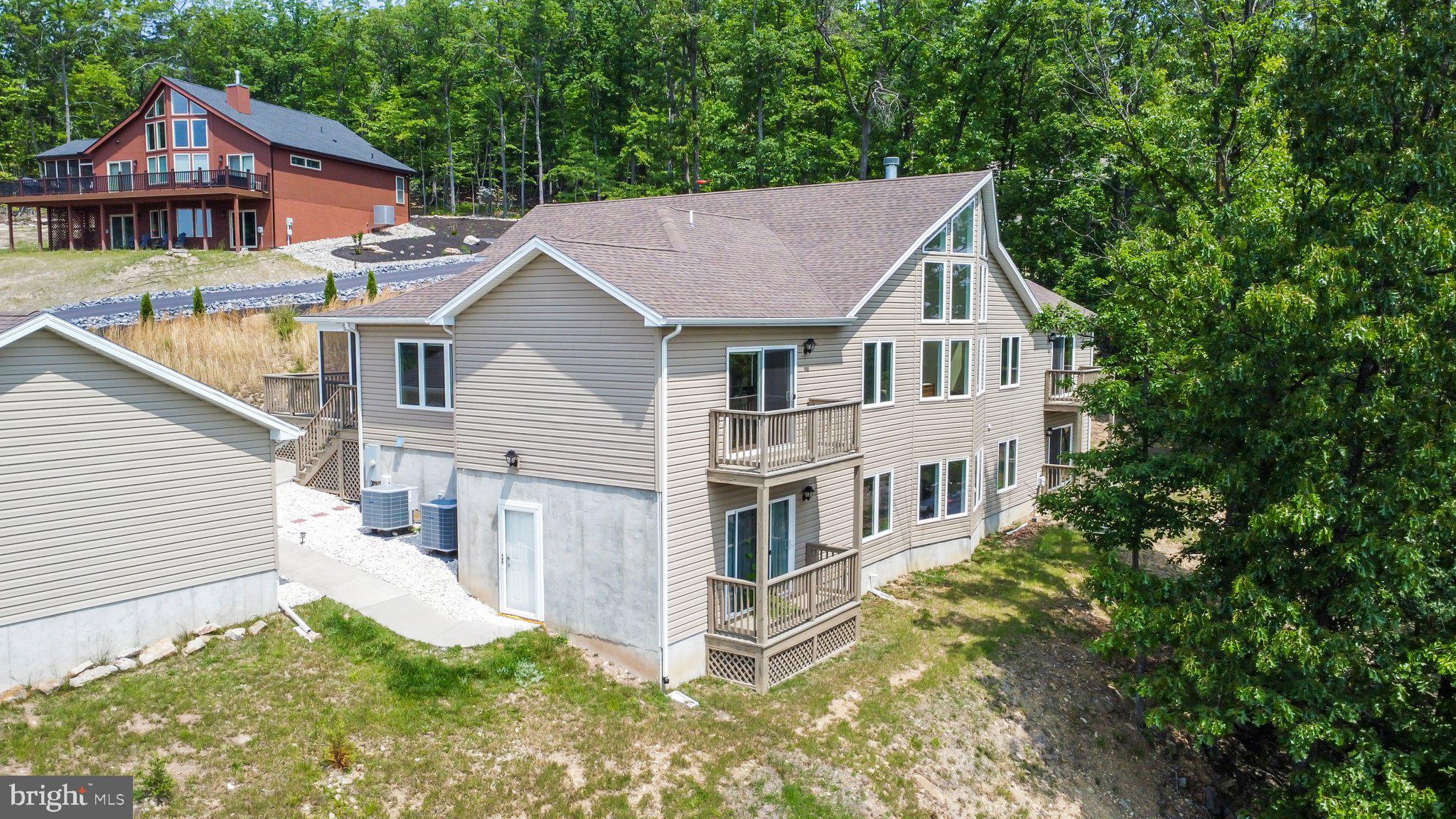 THE WOODS - Residential