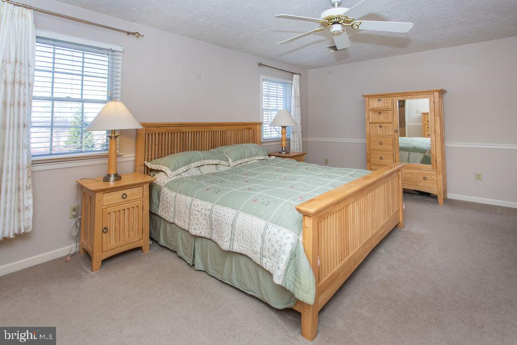 COUNTRY LANE - Residential