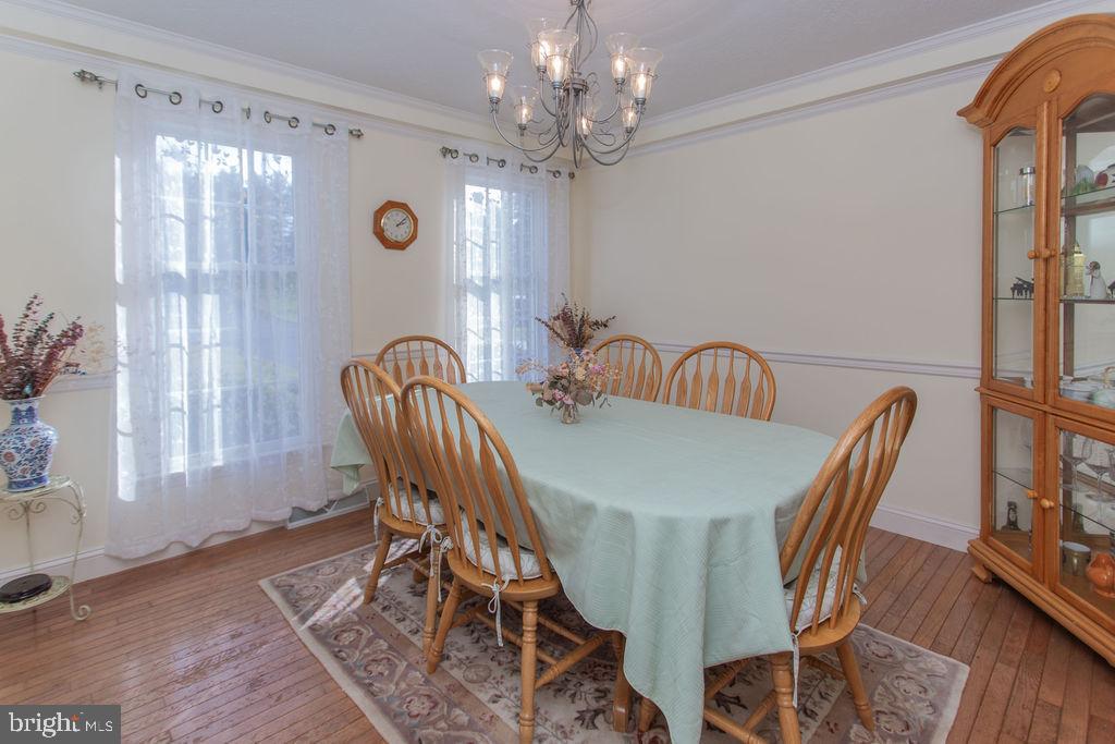 COUNTRY LANE - Residential