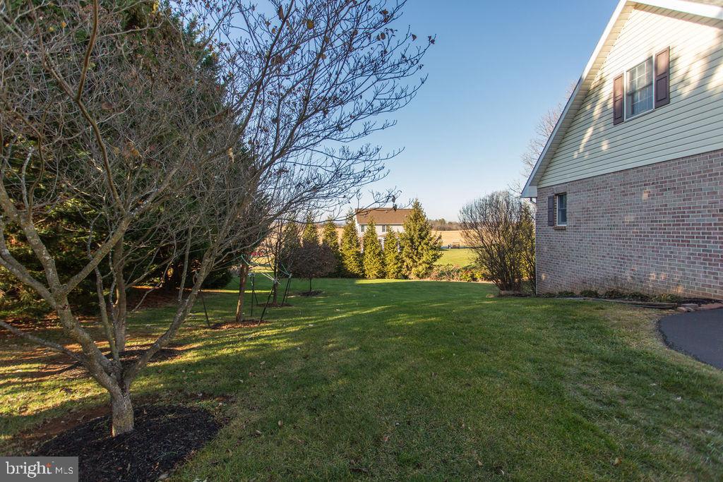 COUNTRY LANE - Residential