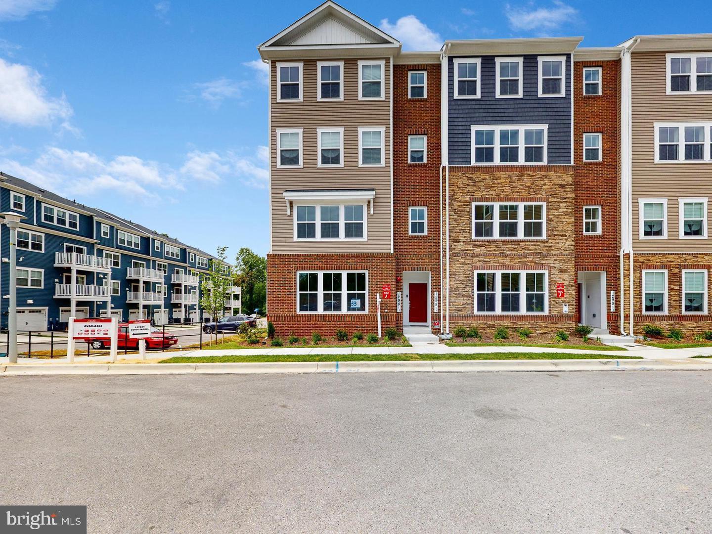 RIVERWALK AT CROFTON - Residential