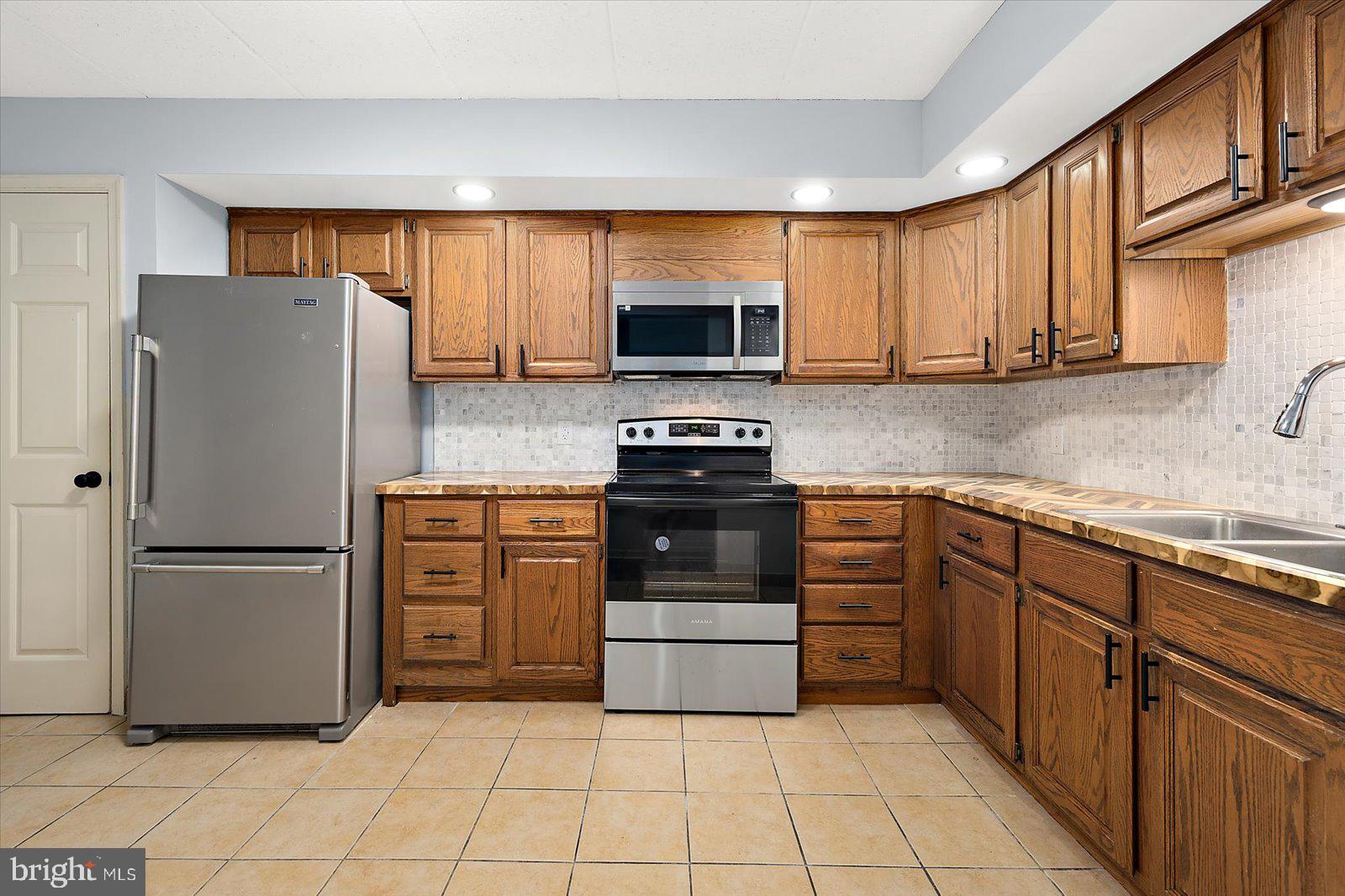 CANAL WOODS CM - Residential