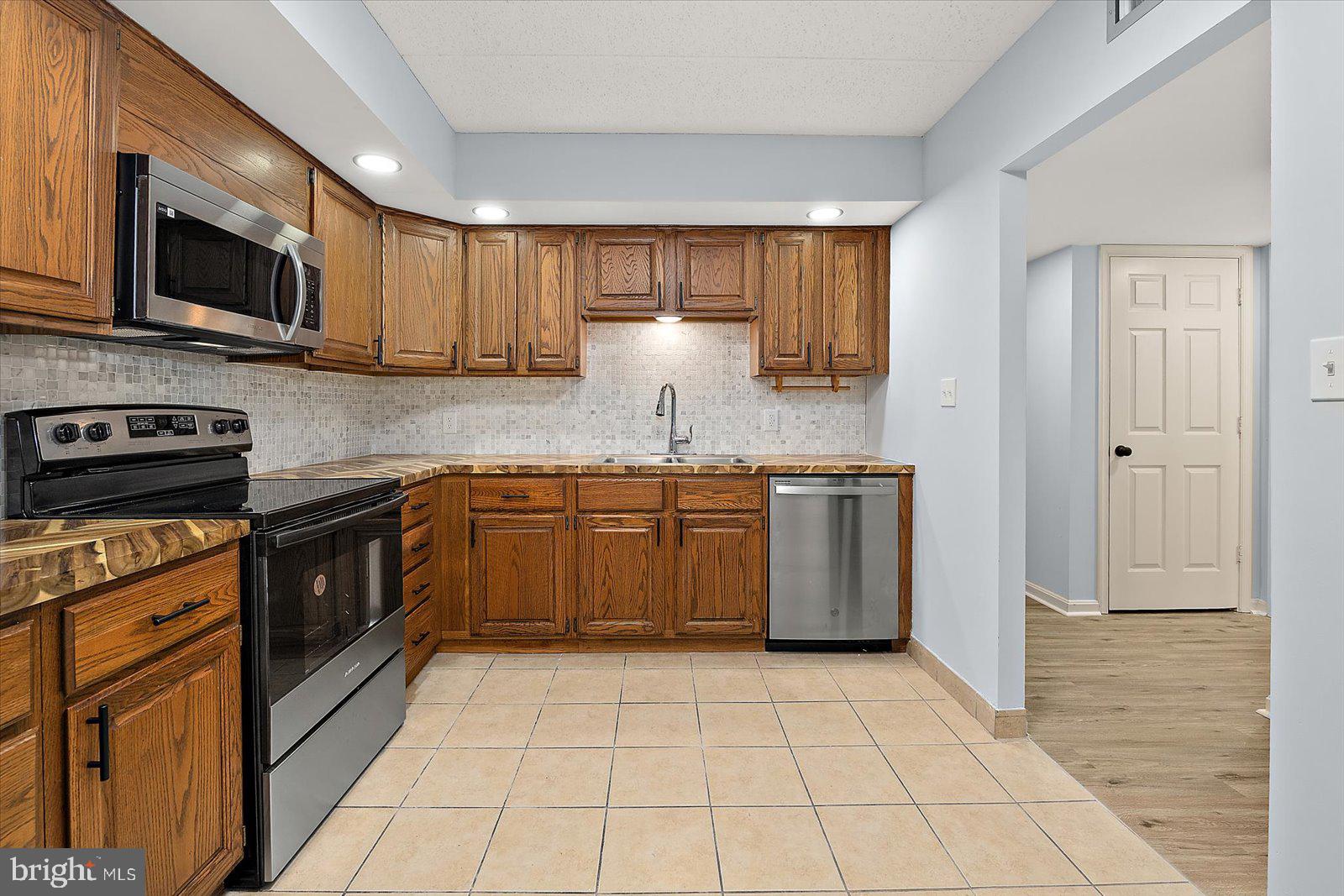 CANAL WOODS CM - Residential