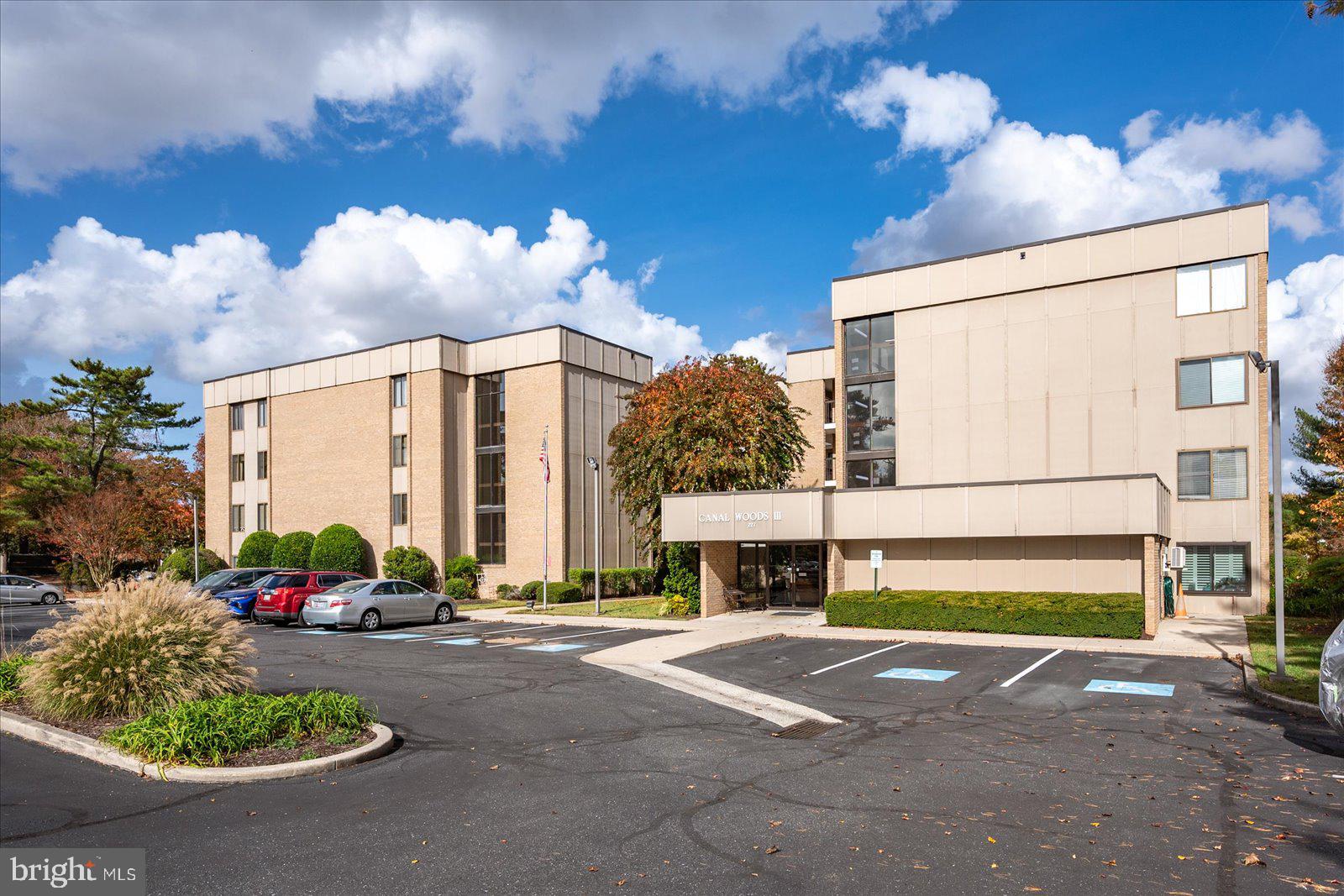 CANAL WOODS CM - Residential