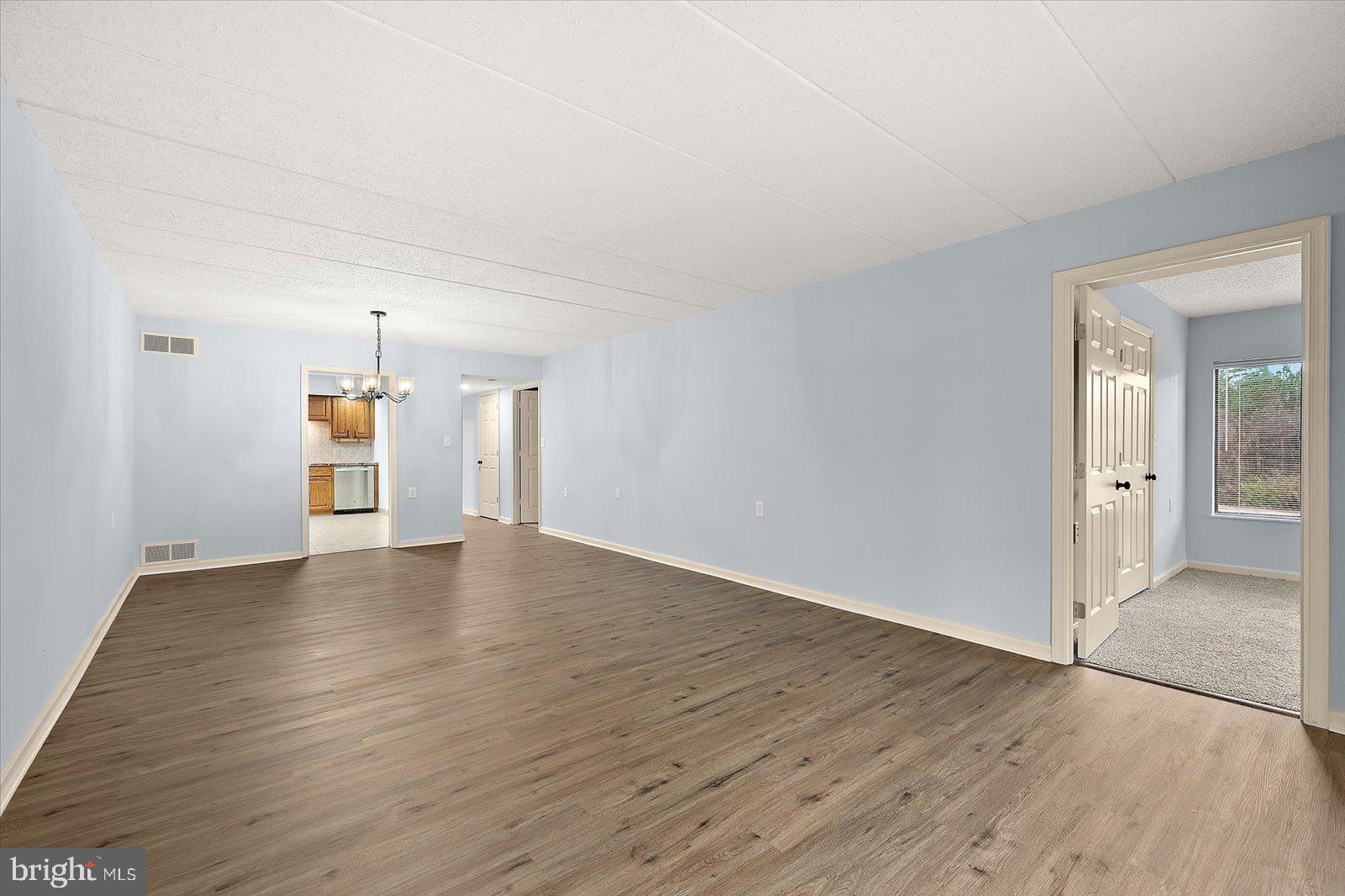 CANAL WOODS CM - Residential