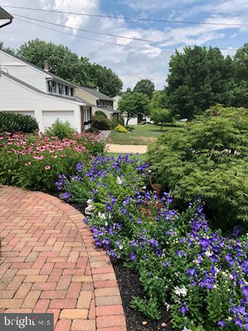 OAK HILL - Residential