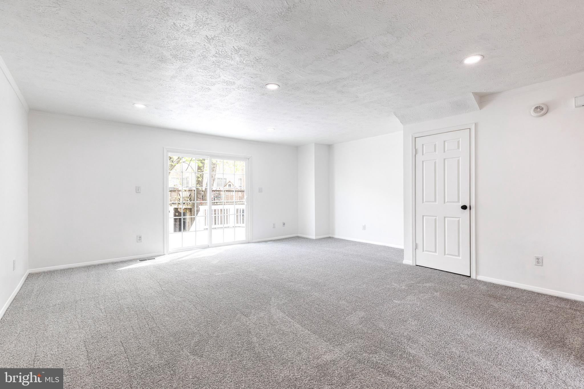 OAKHURST - Residential