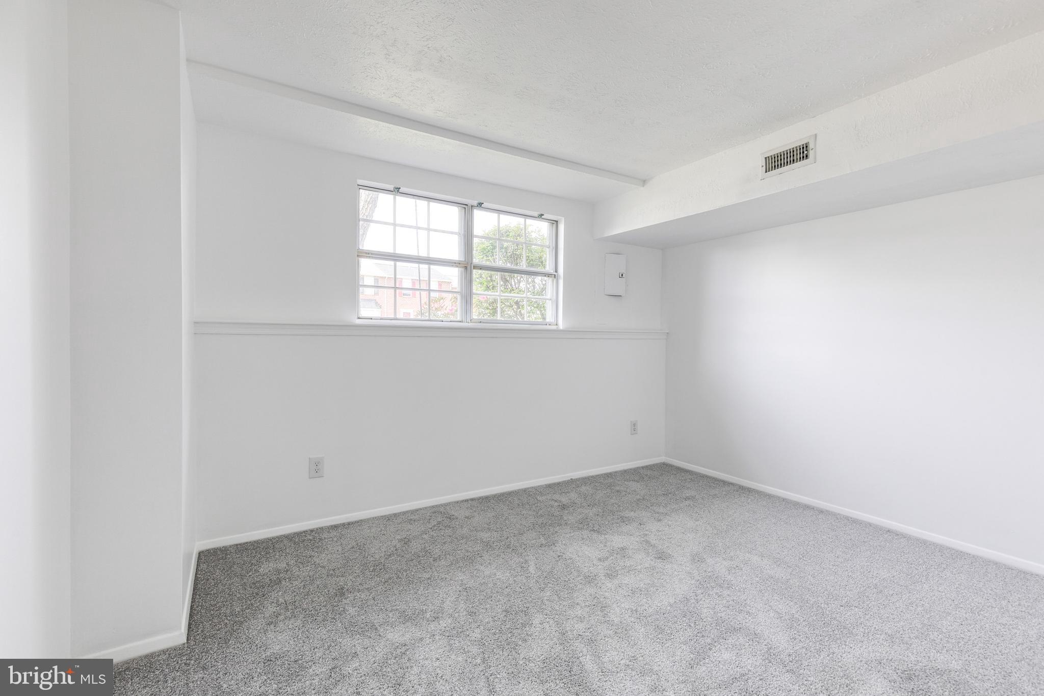 OAKHURST - Residential