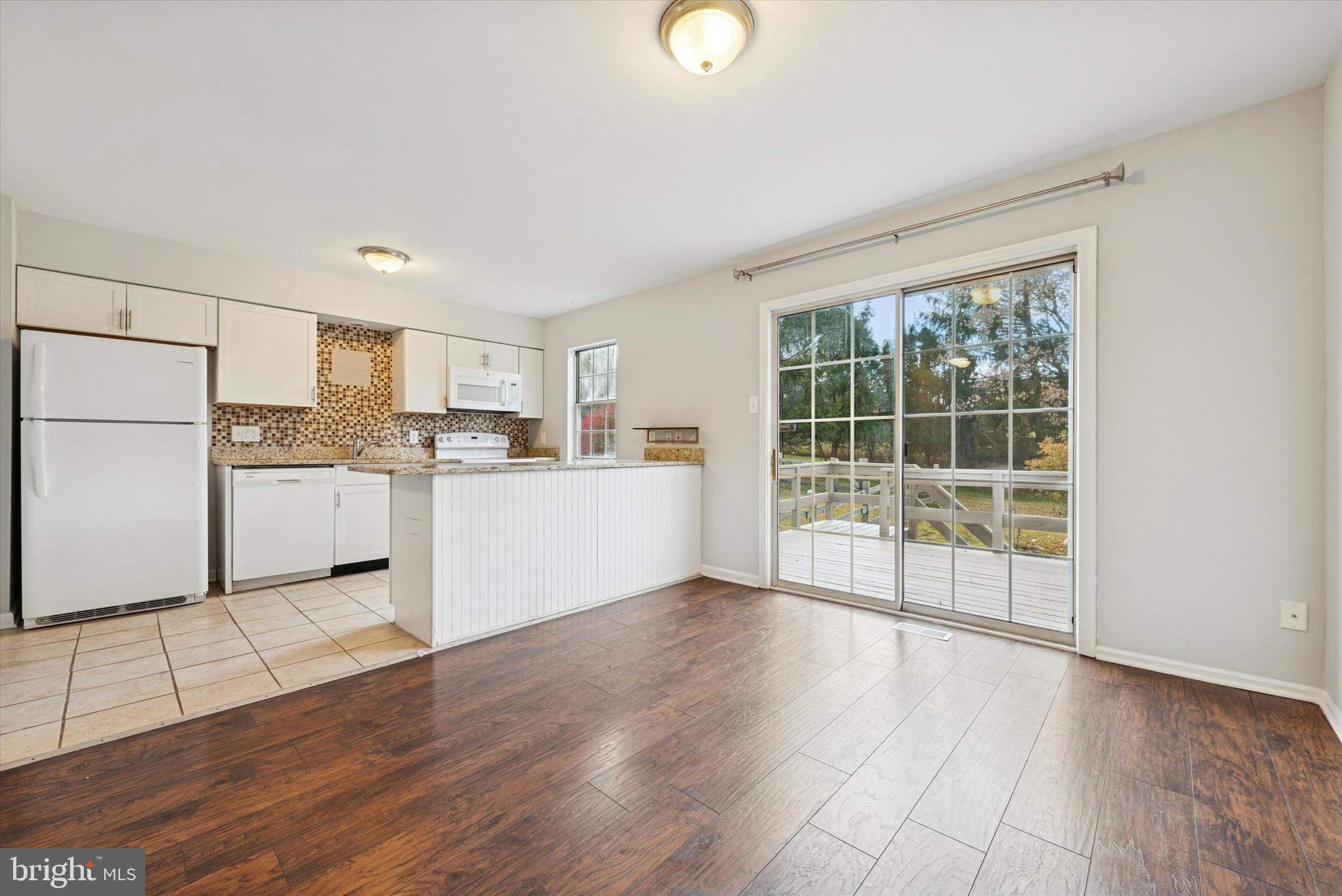 COVENTRY VILLAGE - Residential Lease