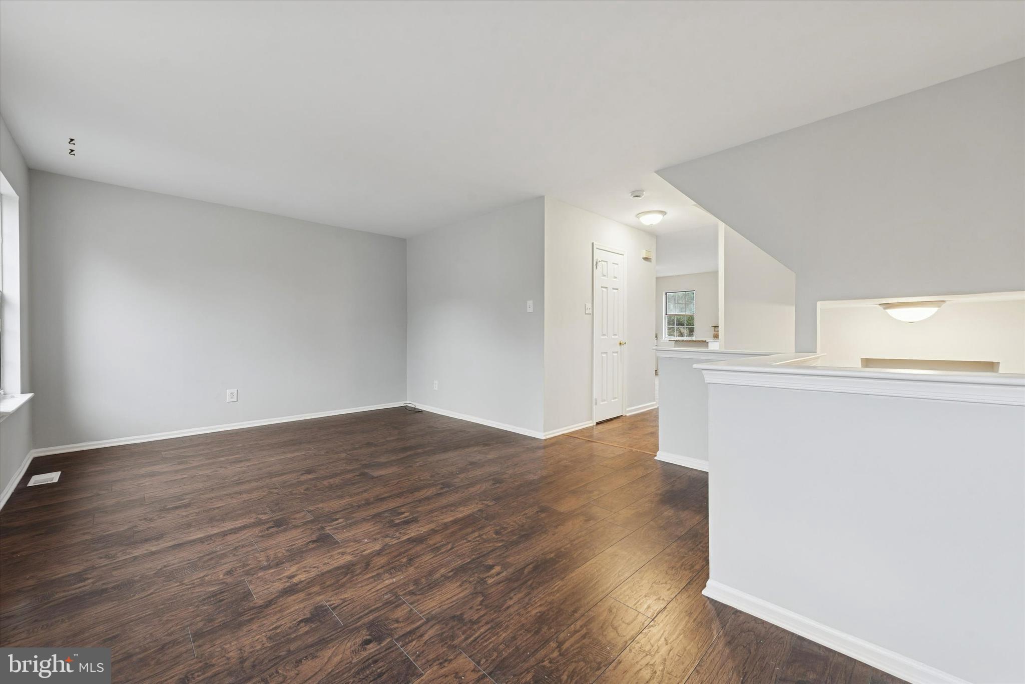 COVENTRY VILLAGE - Residential Lease