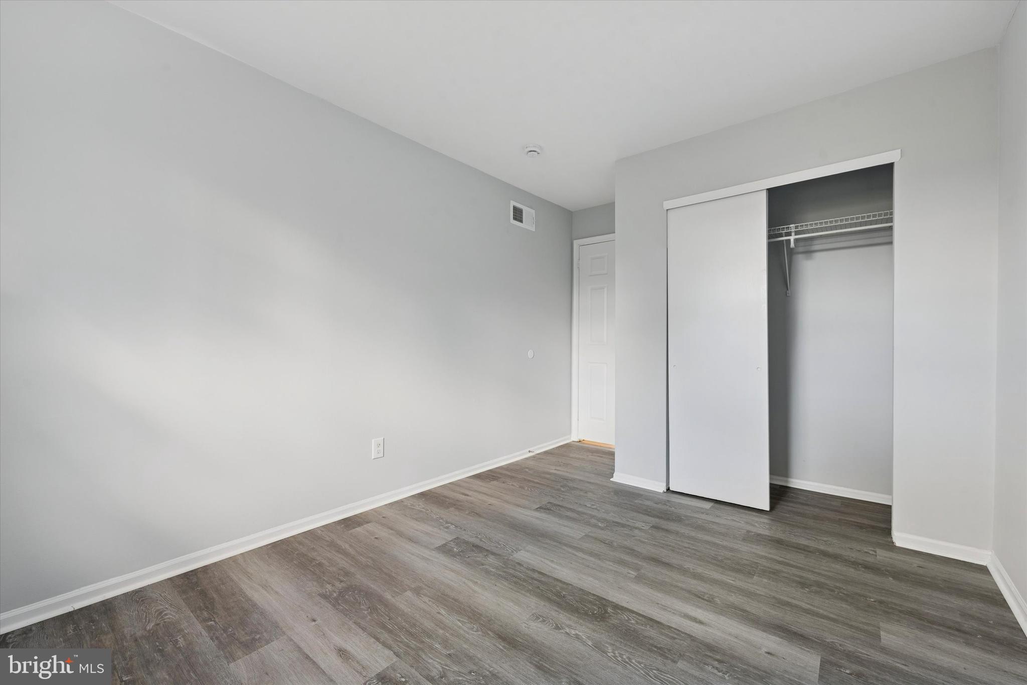 COVENTRY VILLAGE - Residential Lease