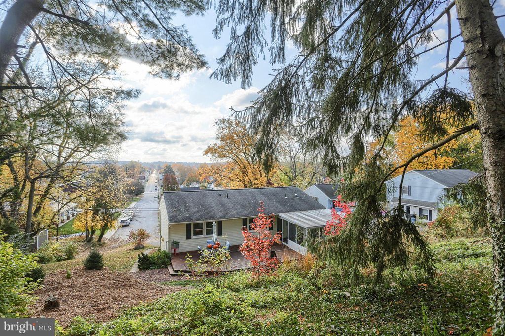 Photo of 218 N Charlotte Street, Manheim, PA 17545 (MLS # PALA2043114)