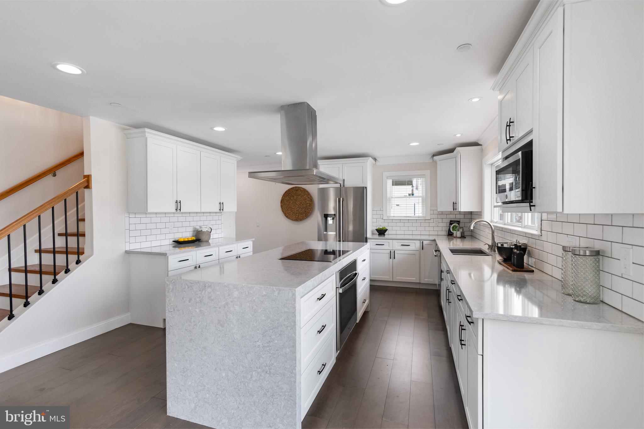 BELVEDERE BEACH/HARMONY - Residential