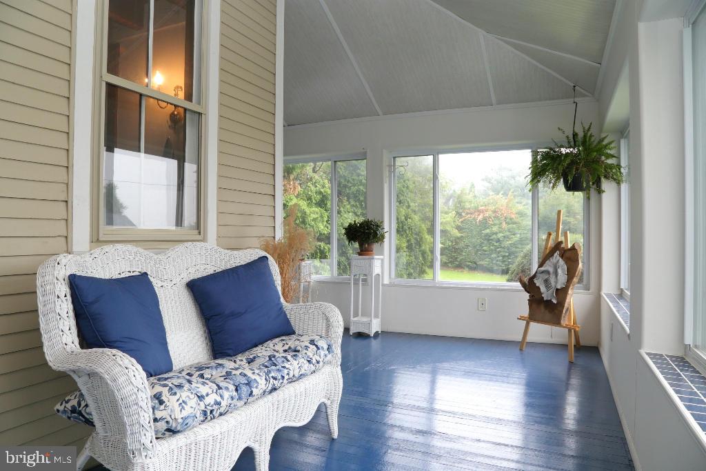 OYSTER POINT - Residential