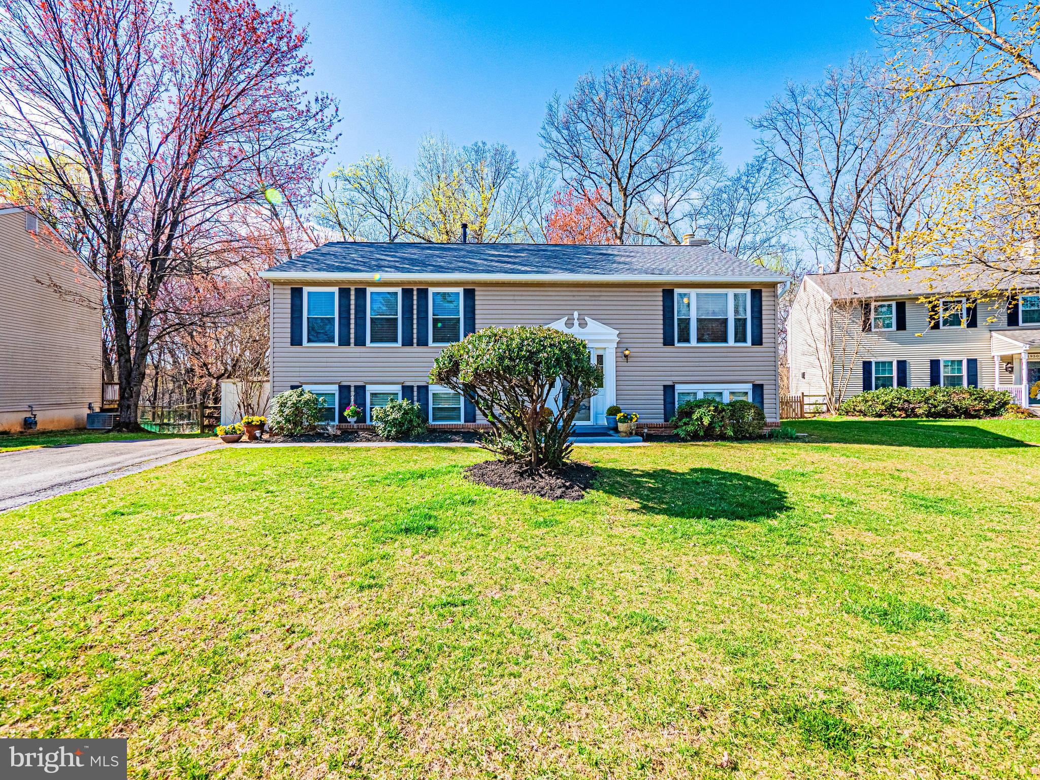 PREMIUM LOCATION ON CUL-DE-SAC BACKS TO WOODS WITH NEARLY 2,500 TOTAL SQFT (TAX RECORDS INCORRECT) & 5 BEDROOMS** MANY UPDATES TO BOAST INCL NEW ROOF, GUTTERS ('24), CARPETS, FRESH PAINT, & HVAC ('21)** LOWER LEVEL IDEAL FOR IN-LAW/AU-PAIR SUITE FEATURES FULL BATH, 2 BEDROOMS, WALKOUT + UTILITY ROOM & ABUNDANT STORAGE** NO HOA, VAULTED CEILINGS, GAS COOKING, FENCED IN YARD W/SHED & 1/4+ ACRES** CLOSE TO MOCO TRAINING ACADEMY, ICC, 270, 355, SHADY GROVE METRO** SEE VIDEO TOUR** HURRY!