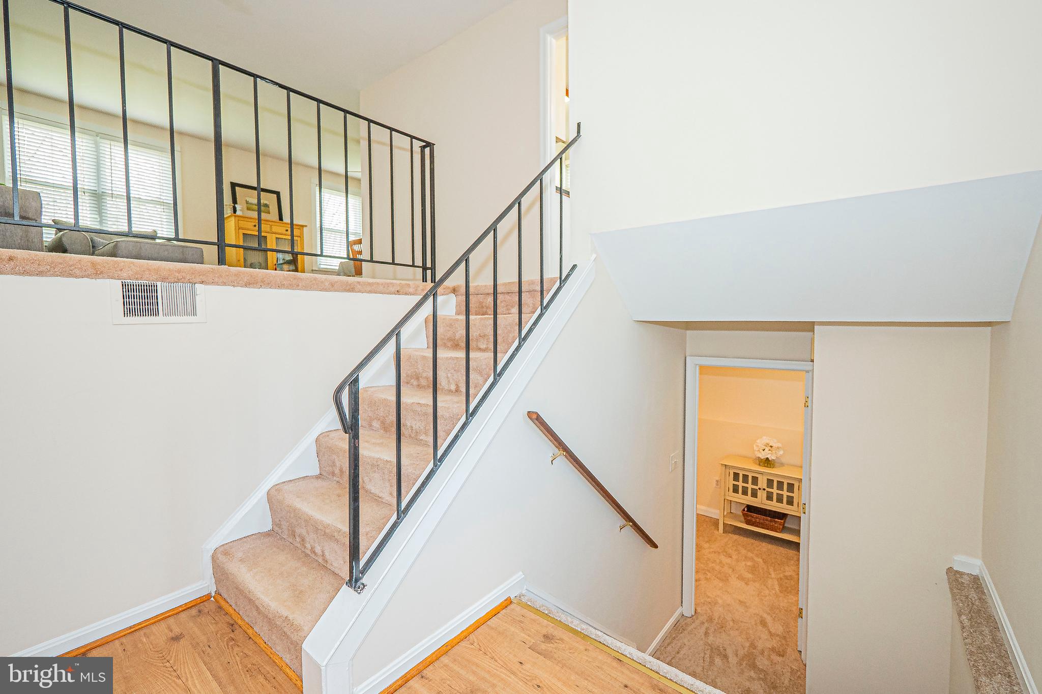 HUNTERS WOODS - Residential