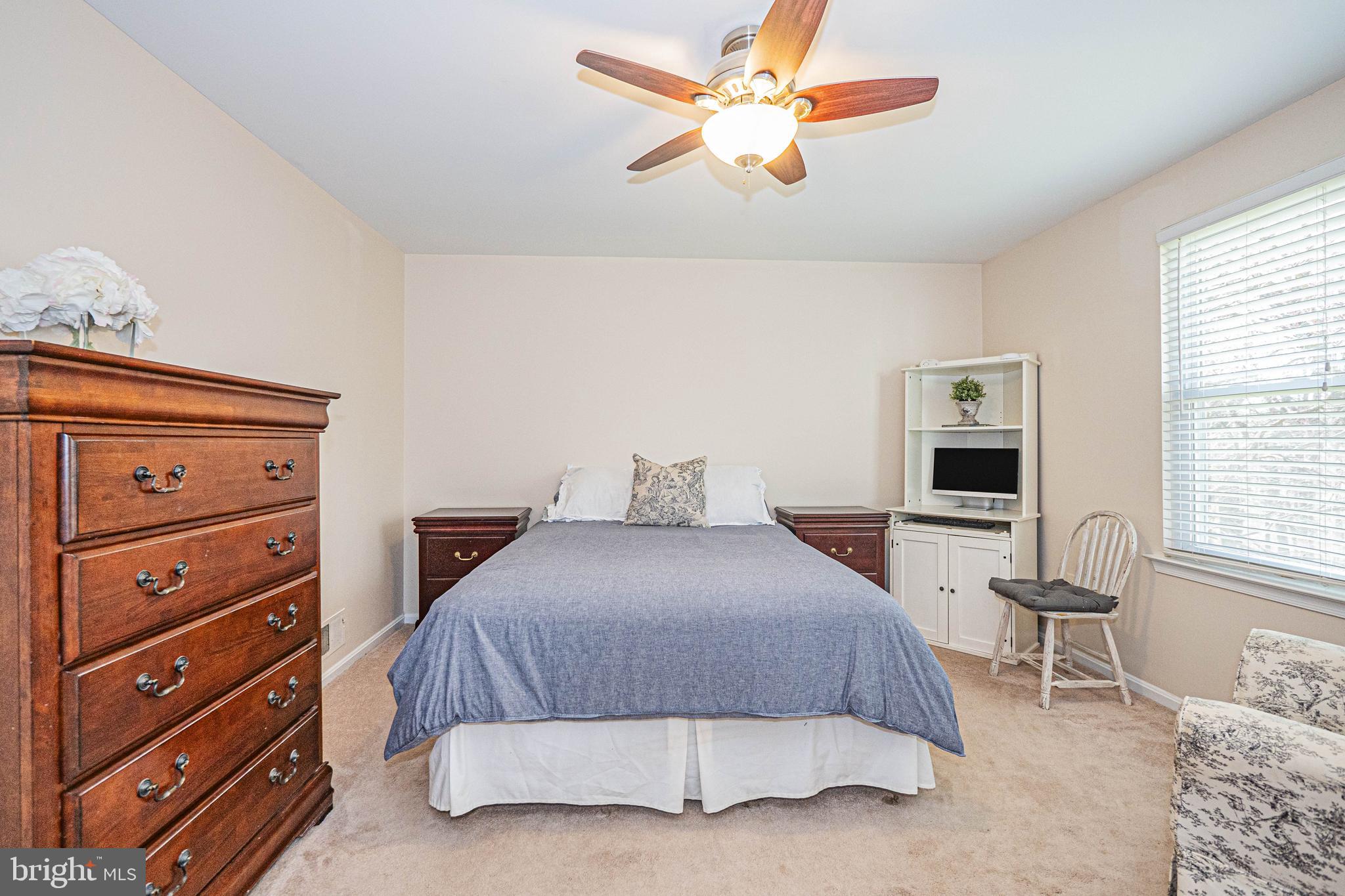 HUNTERS WOODS - Residential