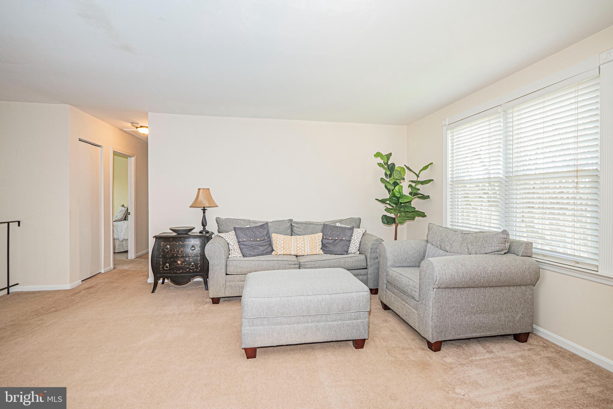 HUNTERS WOODS - Residential